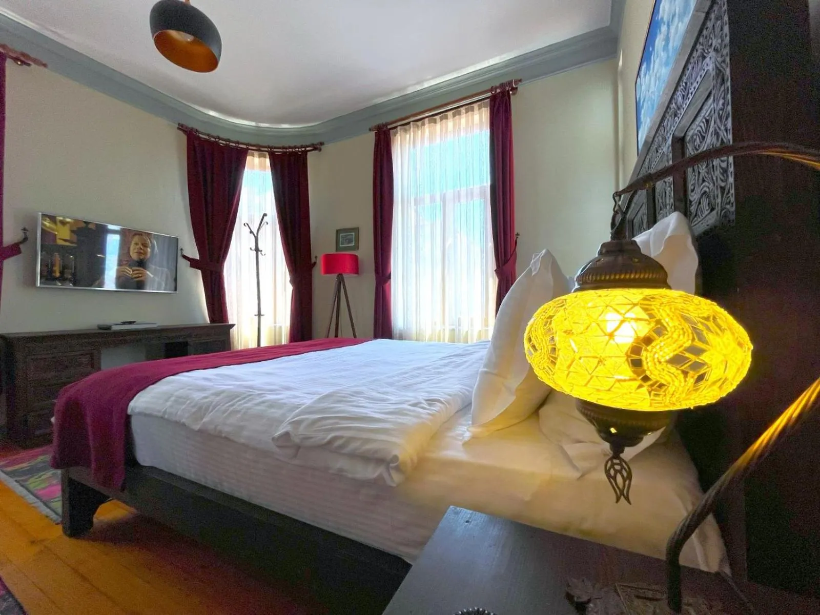 Bed in O'Pera Okanlı Suites