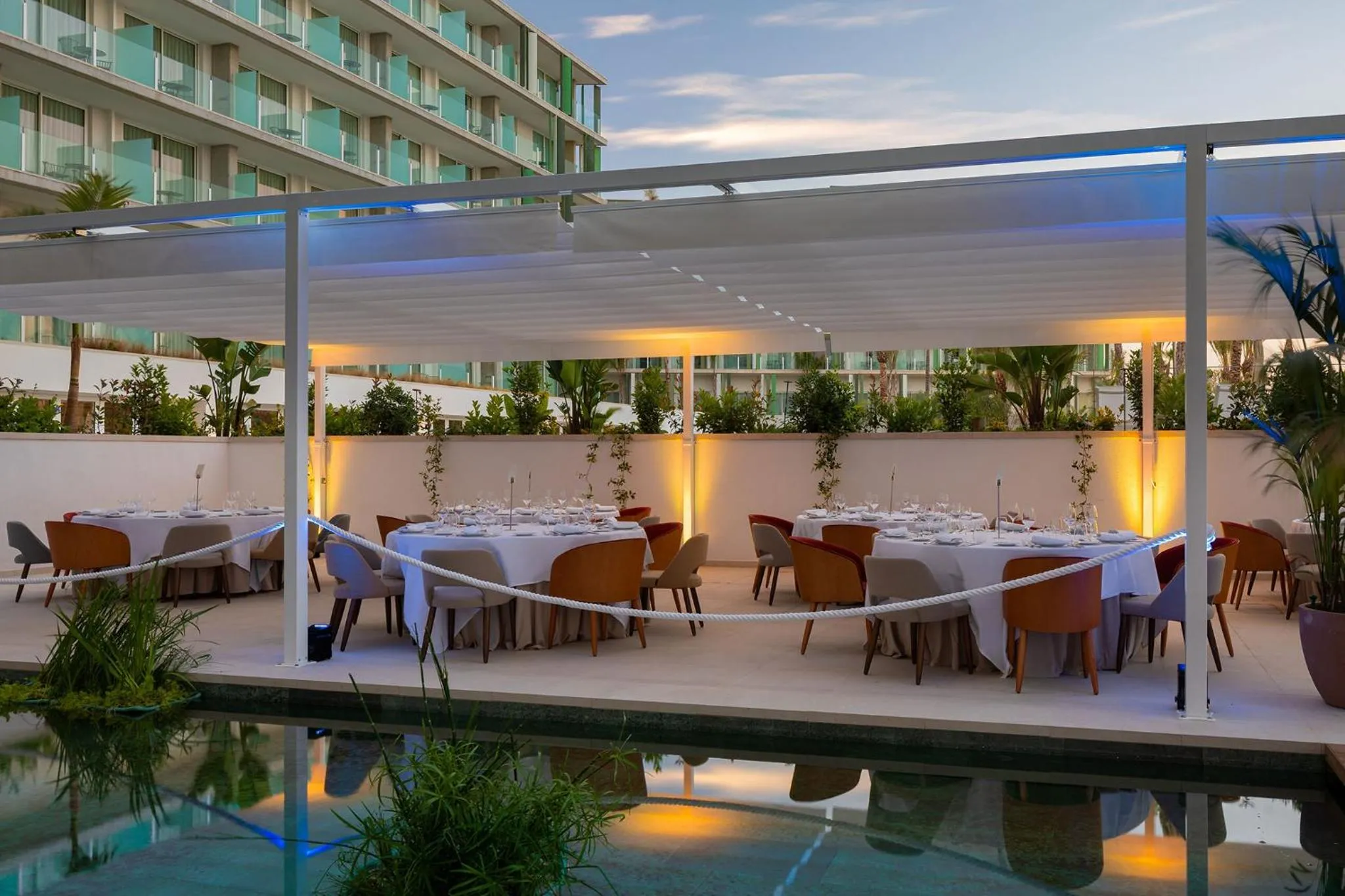 Restaurant/places to eat in Atzavara Hotel & Spa