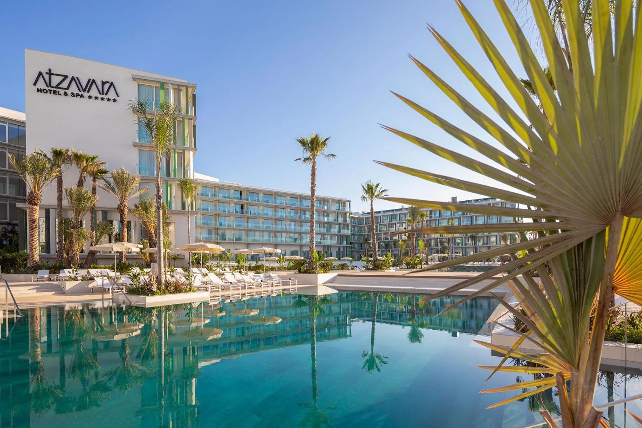 Swimming pool in Atzavara Hotel & Spa