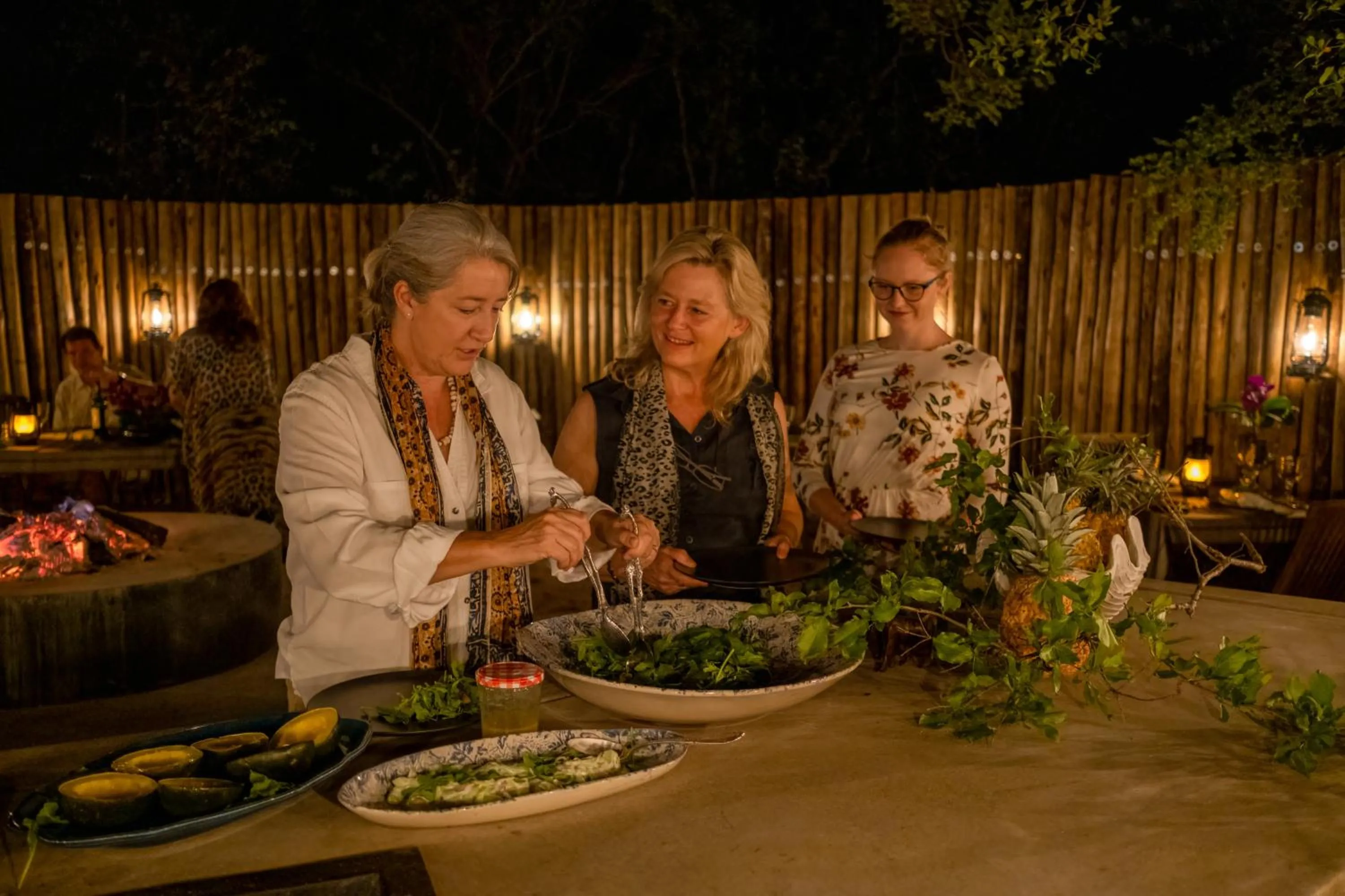 Restaurant/places to eat in Safari Moon Luxury Bush Lodge