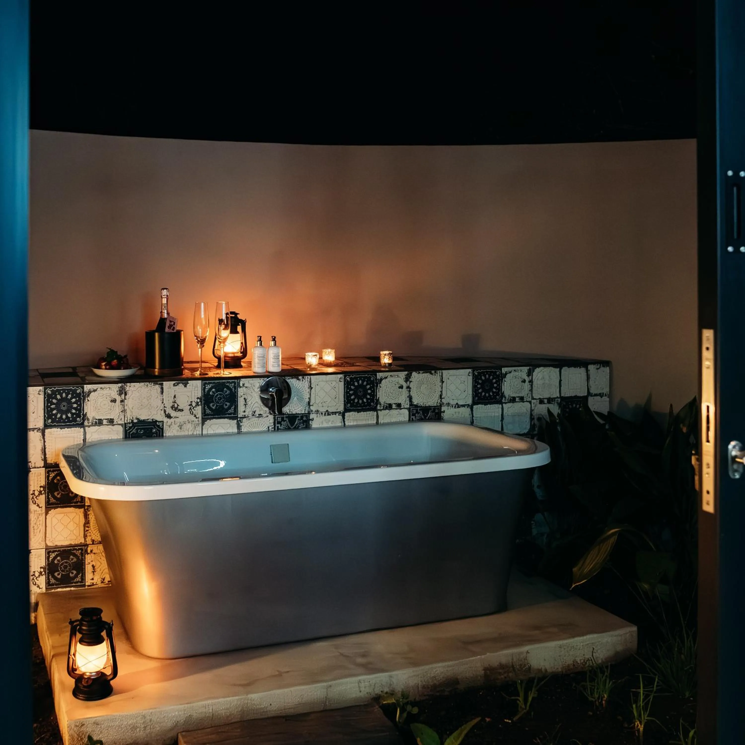 Safari Moon Luxury Bush Lodge