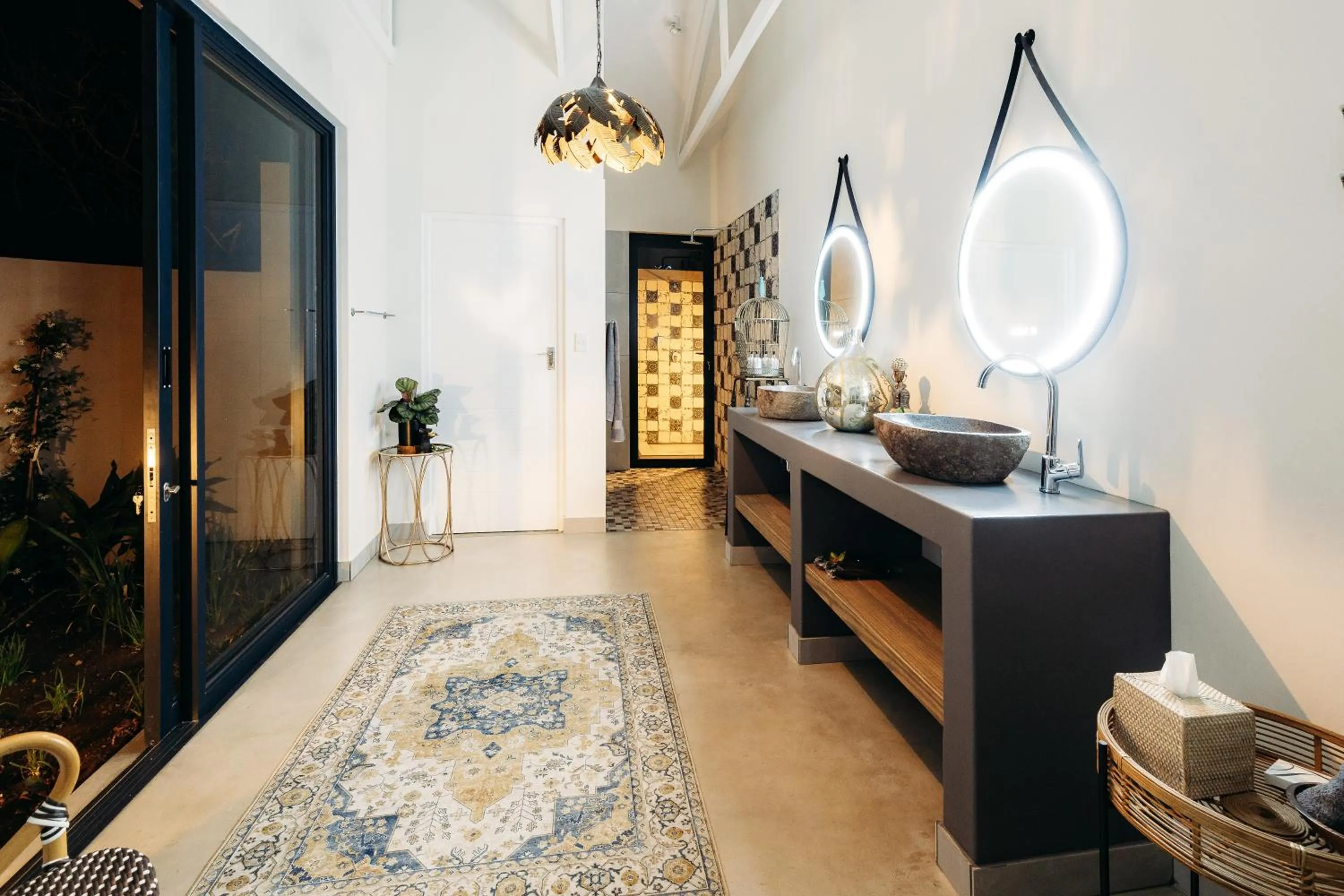 Bed in Safari Moon Luxury Bush Lodge