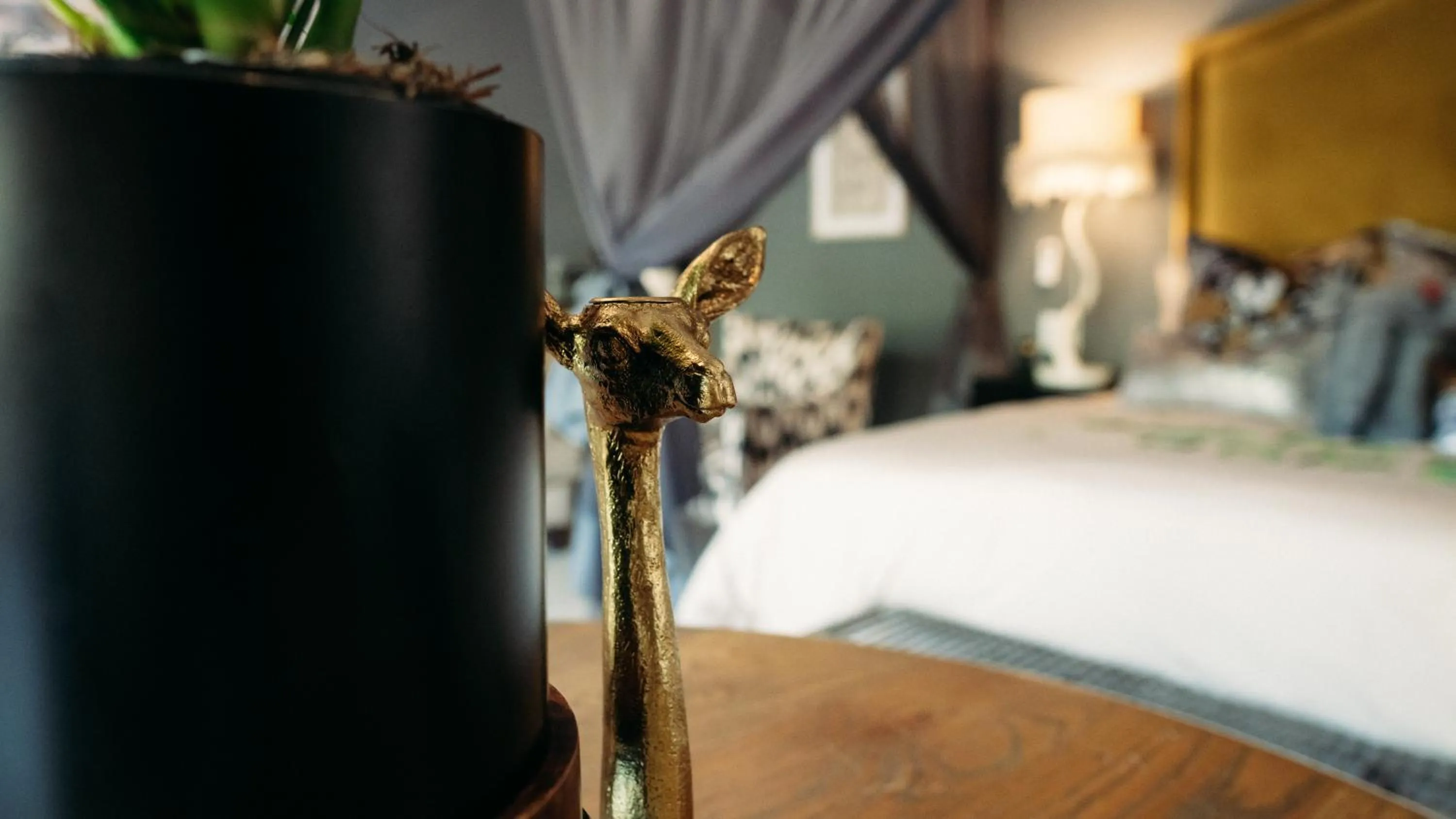 Bedroom, Bed in Safari Moon Luxury Bush Lodge