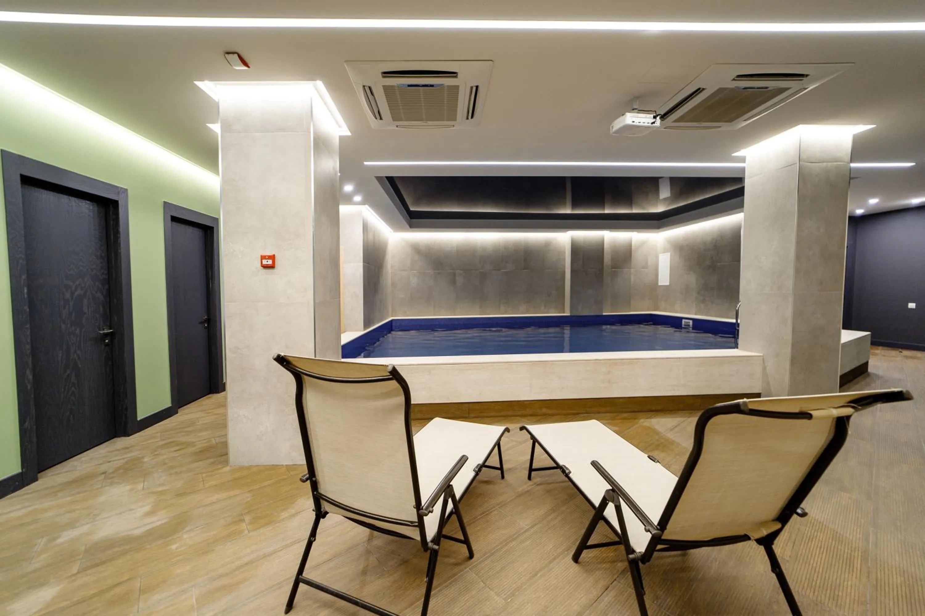 Swimming pool in Hilltop North Avenue by Stellar Hotels, Yerevan