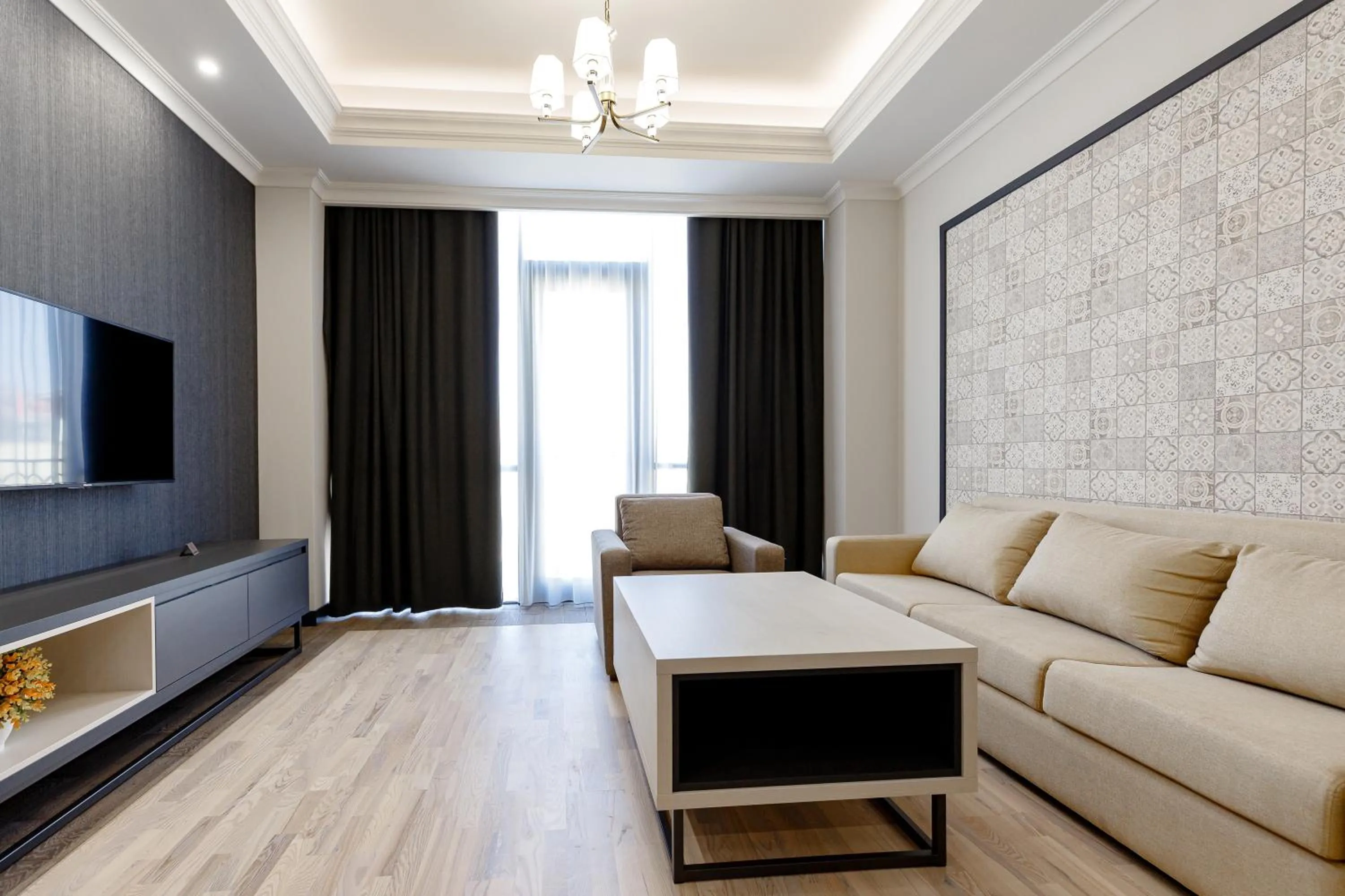 TV and multimedia in Hilltop North Avenue by Stellar Hotels, Yerevan