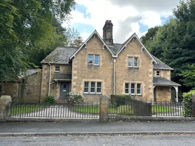 Property building in North Lodge