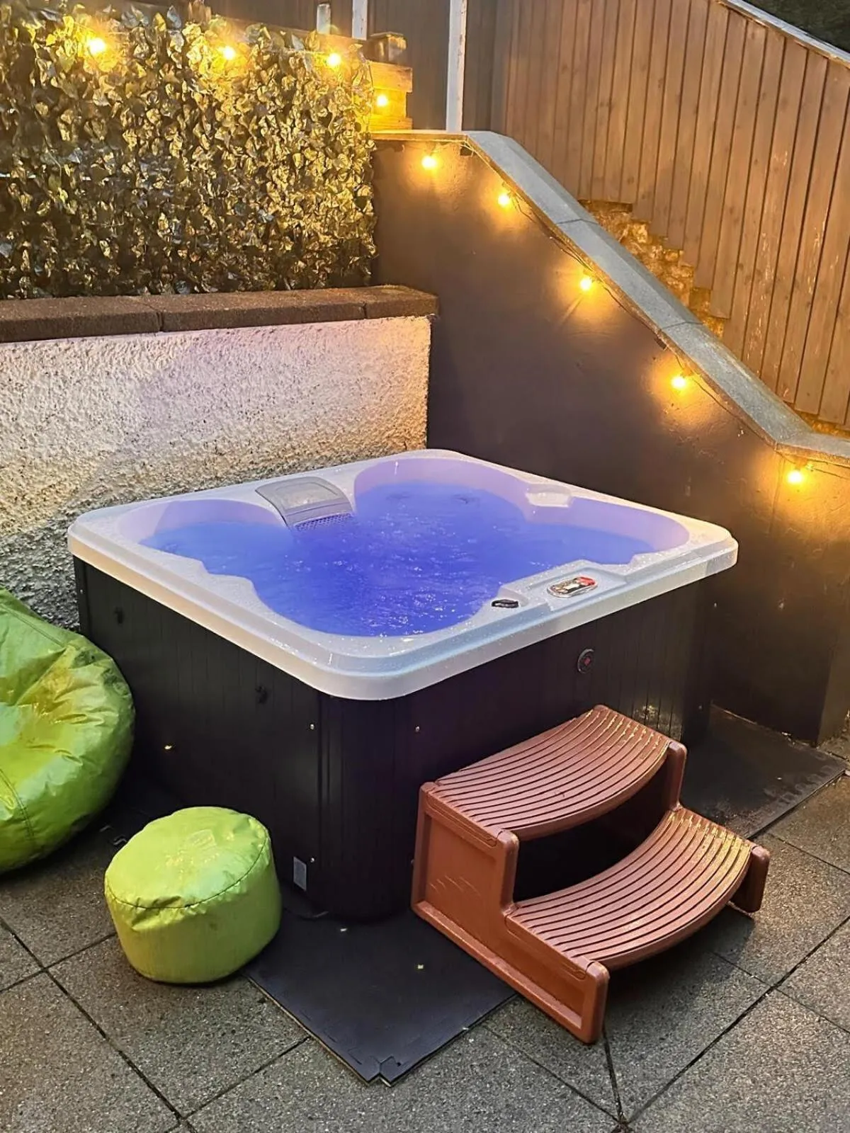 Hot Tub in North Lodge