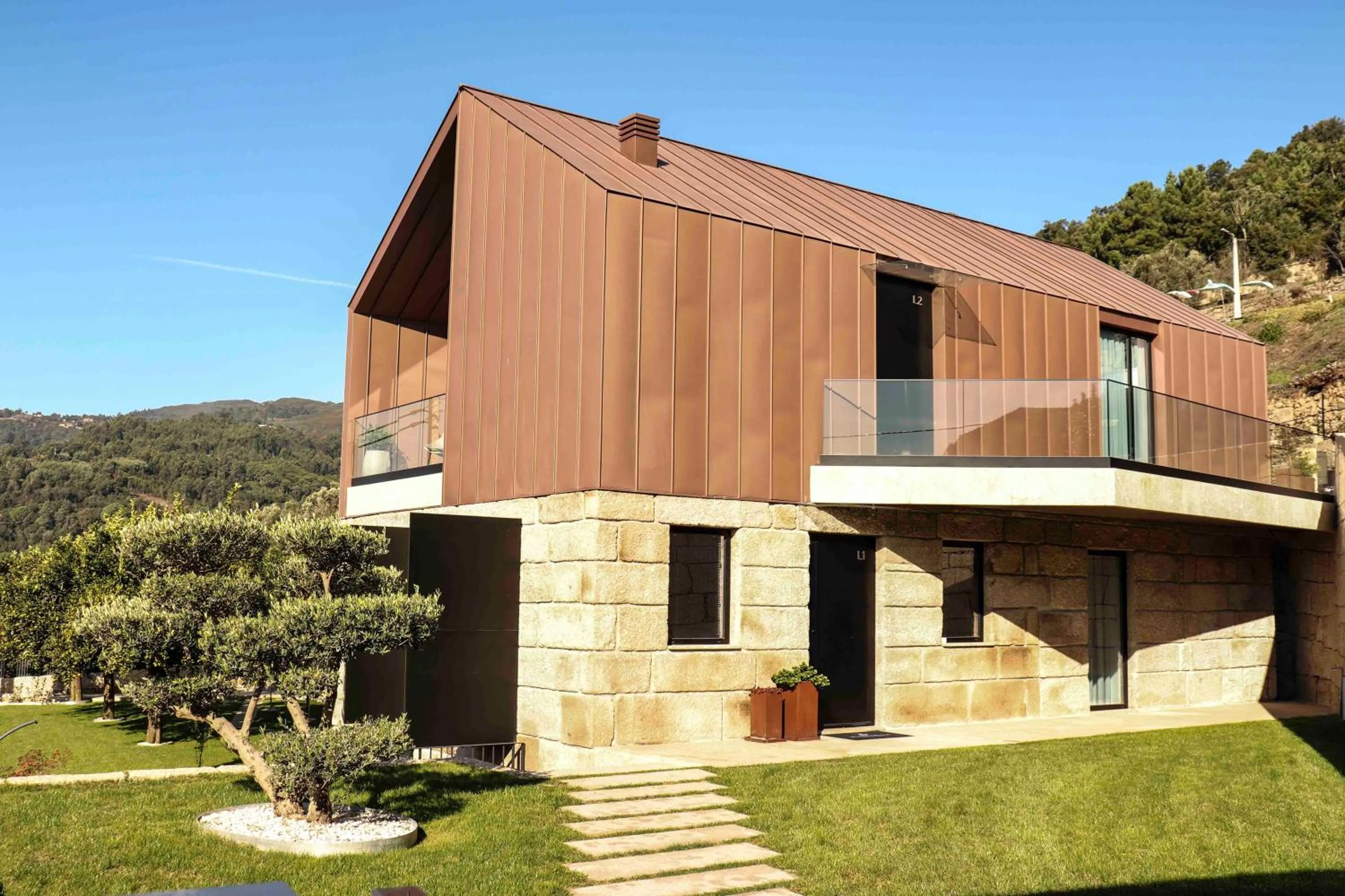 Portovella Lodges & Bungalows