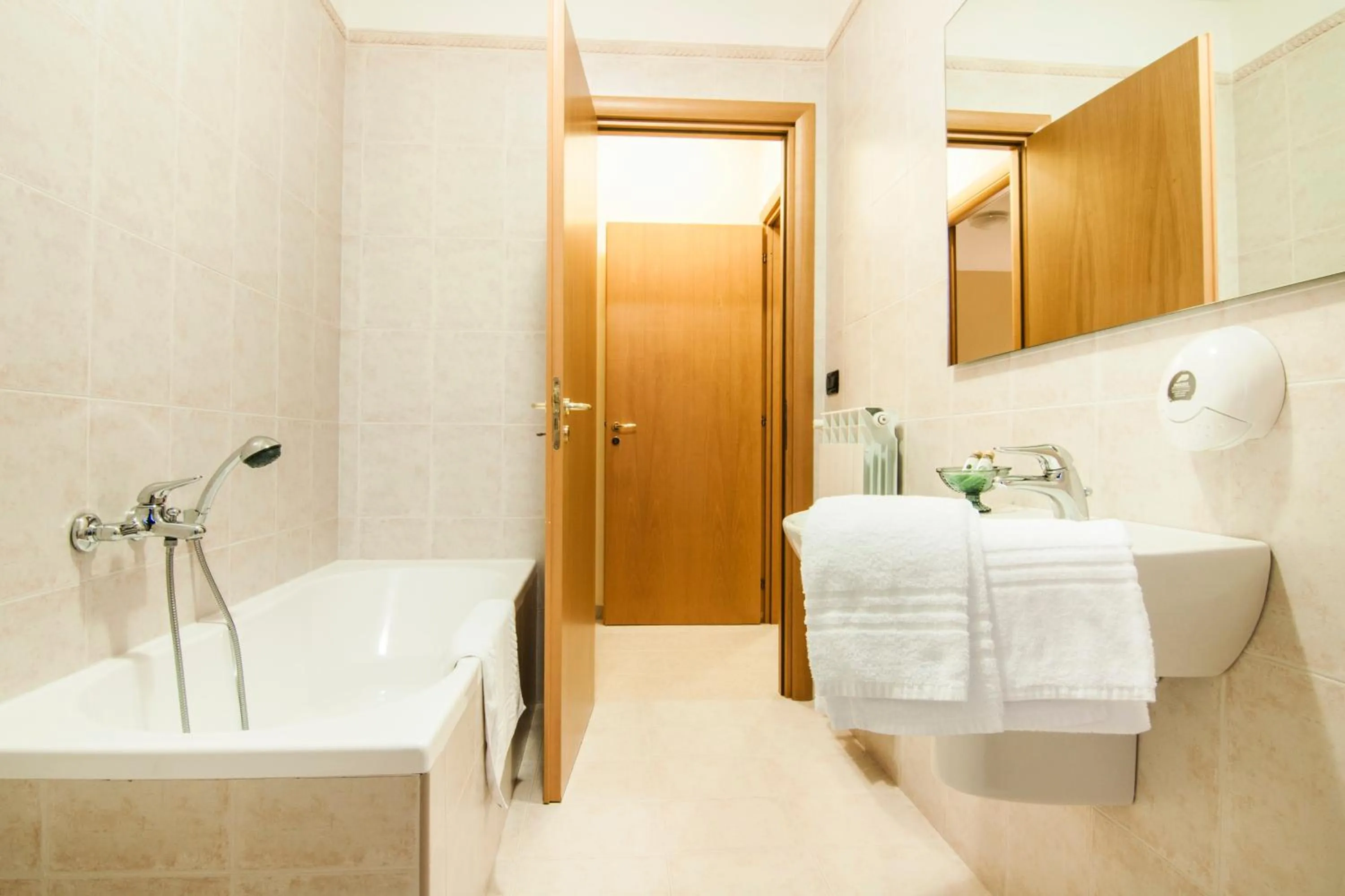Toilet in Ciao Hotel & Residence - Apartments