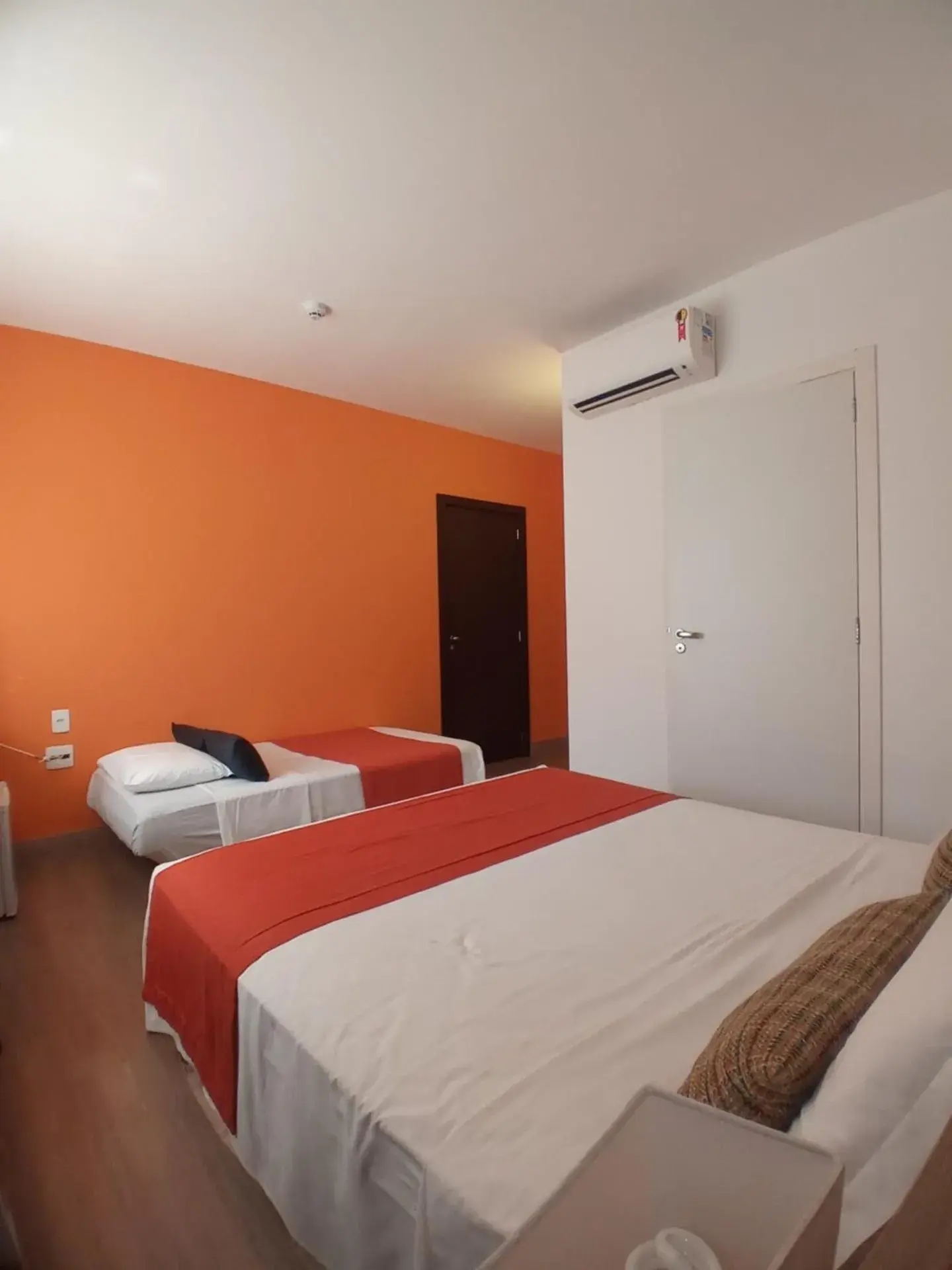 Triple Room - single occupancy - Disability Access in BG Hotel by Nobile Triple Room - single occupancy - Disability Access in BG Hotel by Nobile