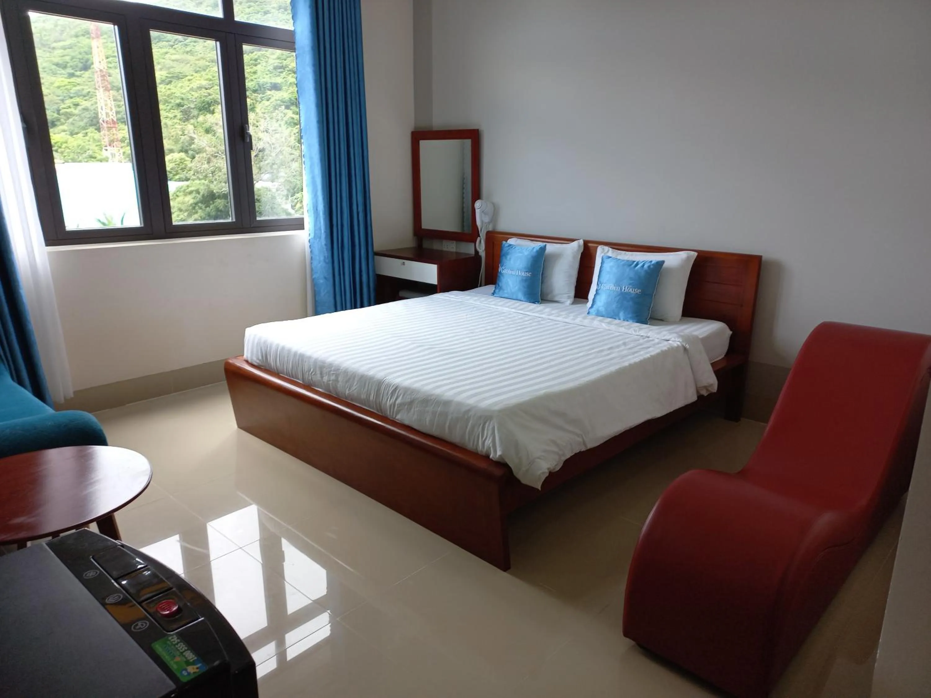 Bed in Garden House Côn Đảo