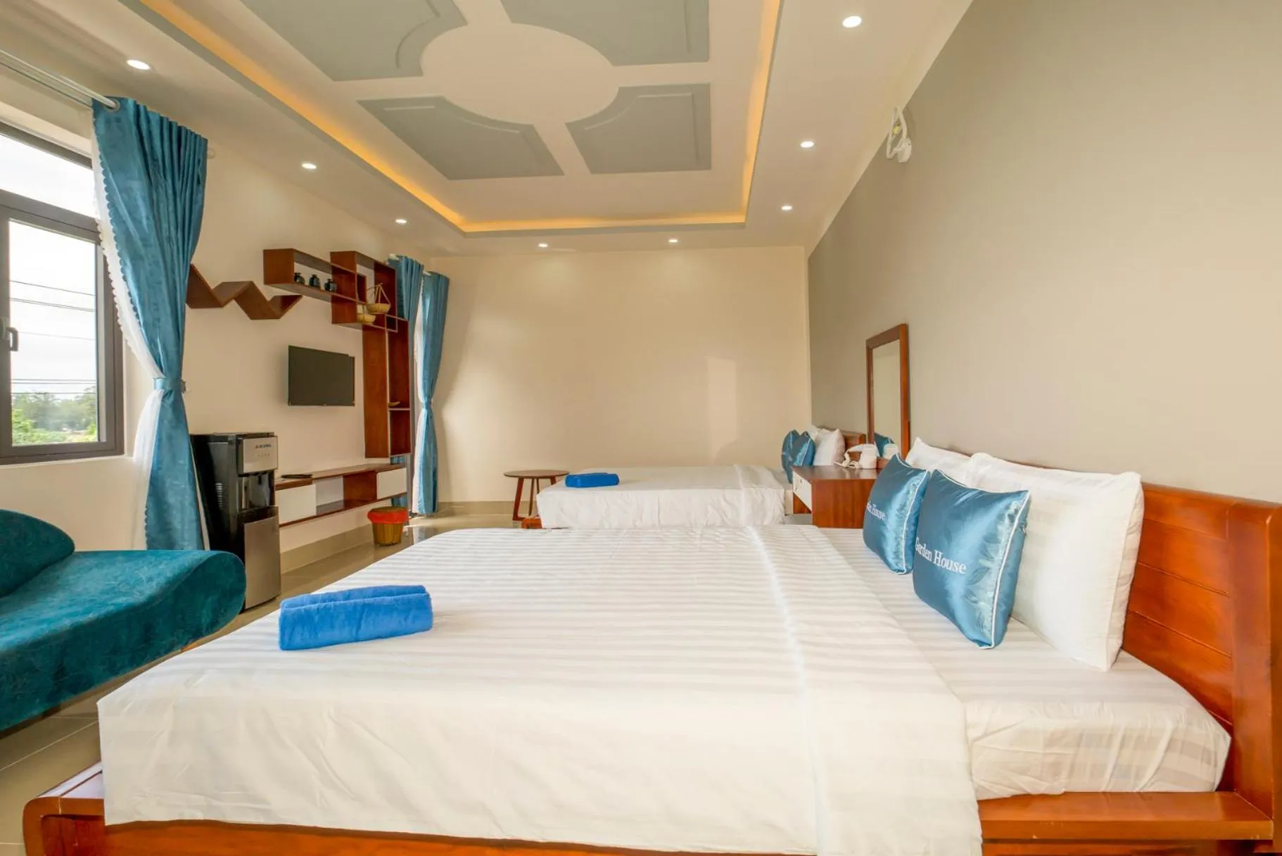 Bed in Garden House Côn Đảo