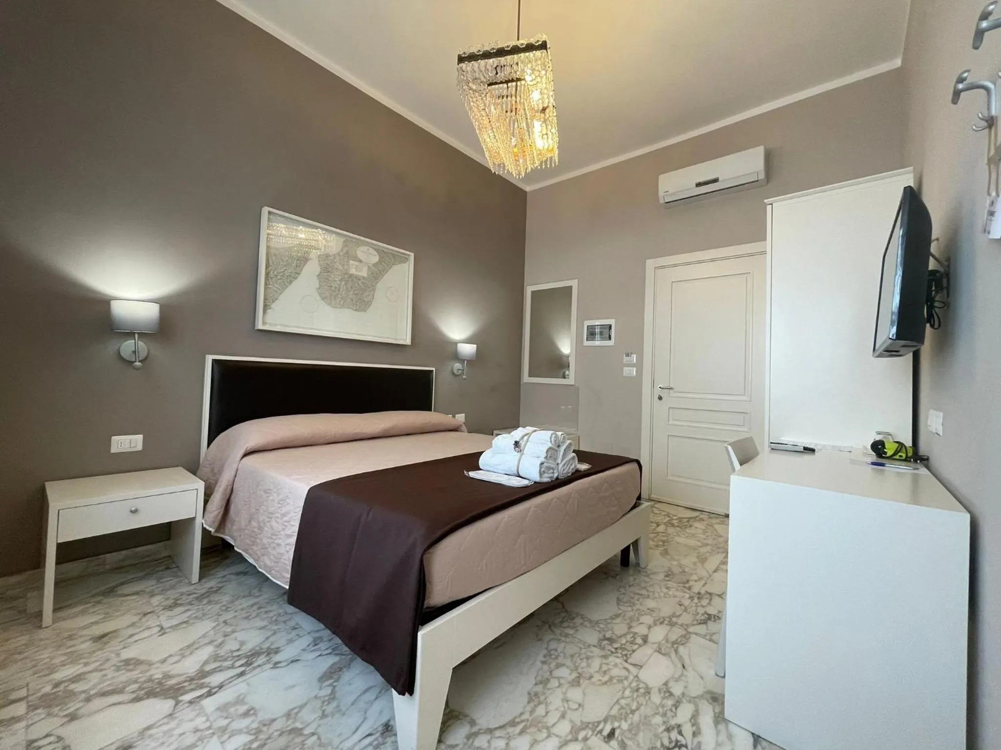 Bed in Faro Bianco Gallipoli Dependance