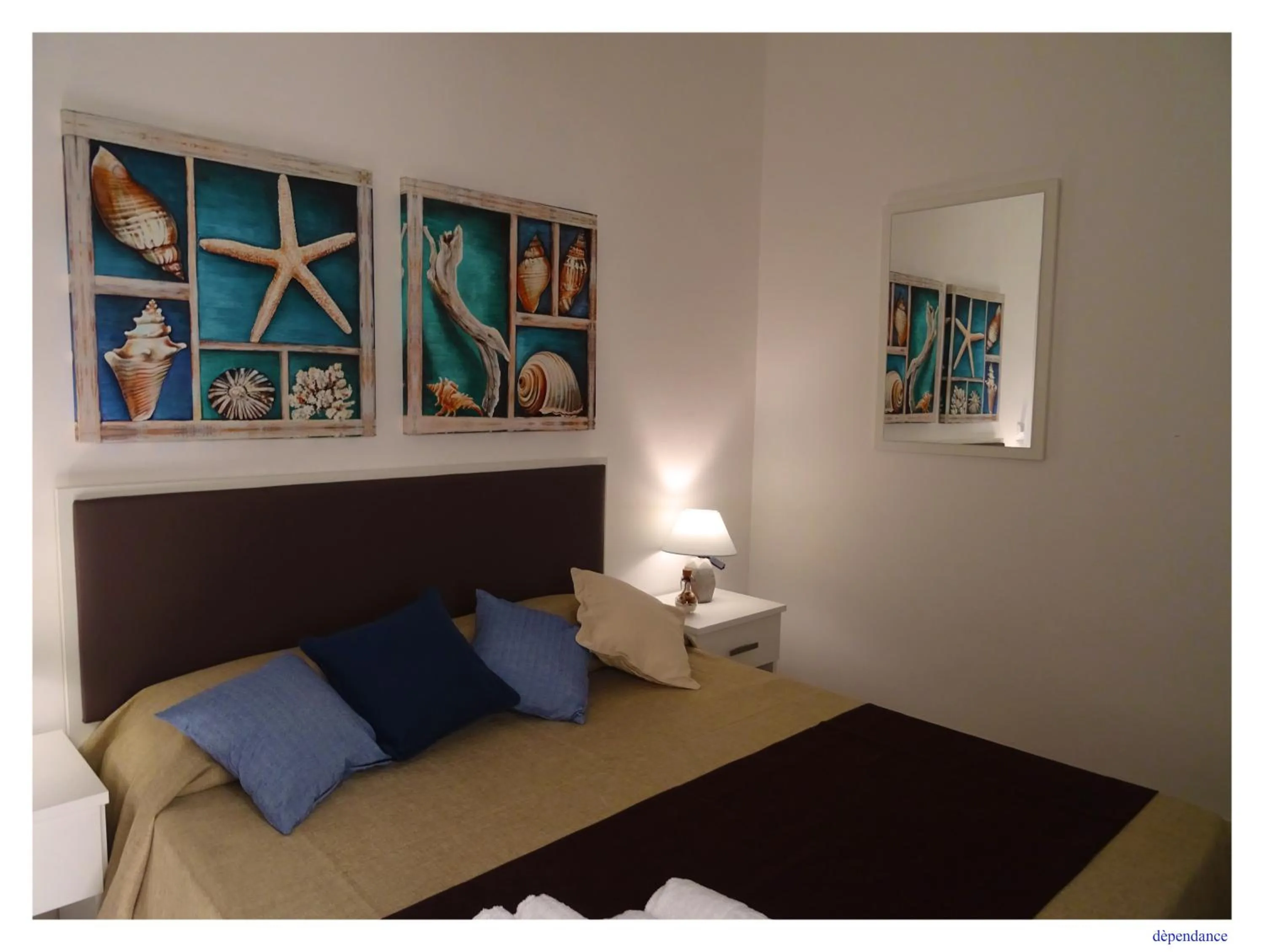 Bed in Faro Bianco Gallipoli Dependance