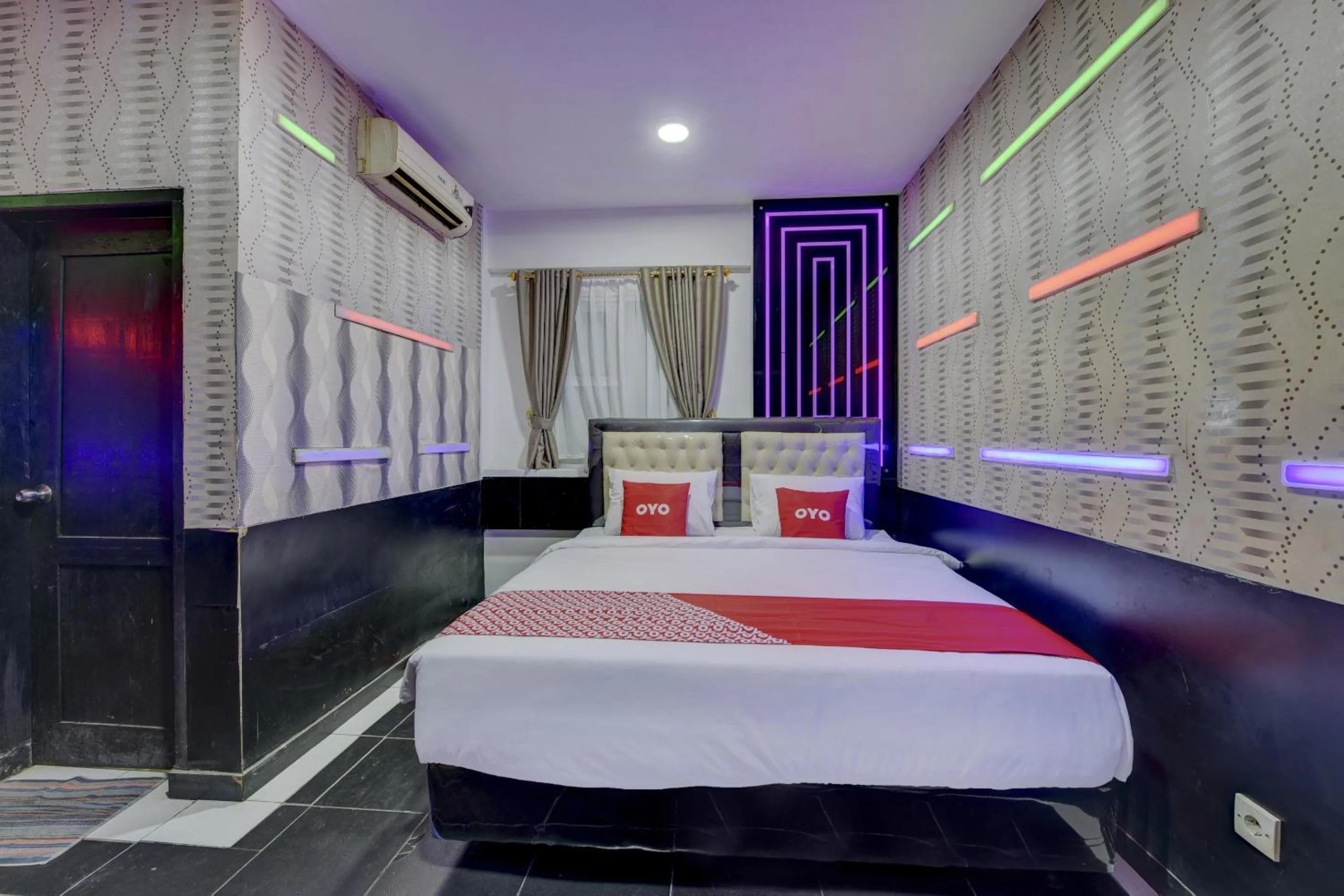 Bedroom in Super OYO 4010 Zaara Guest House Syariah