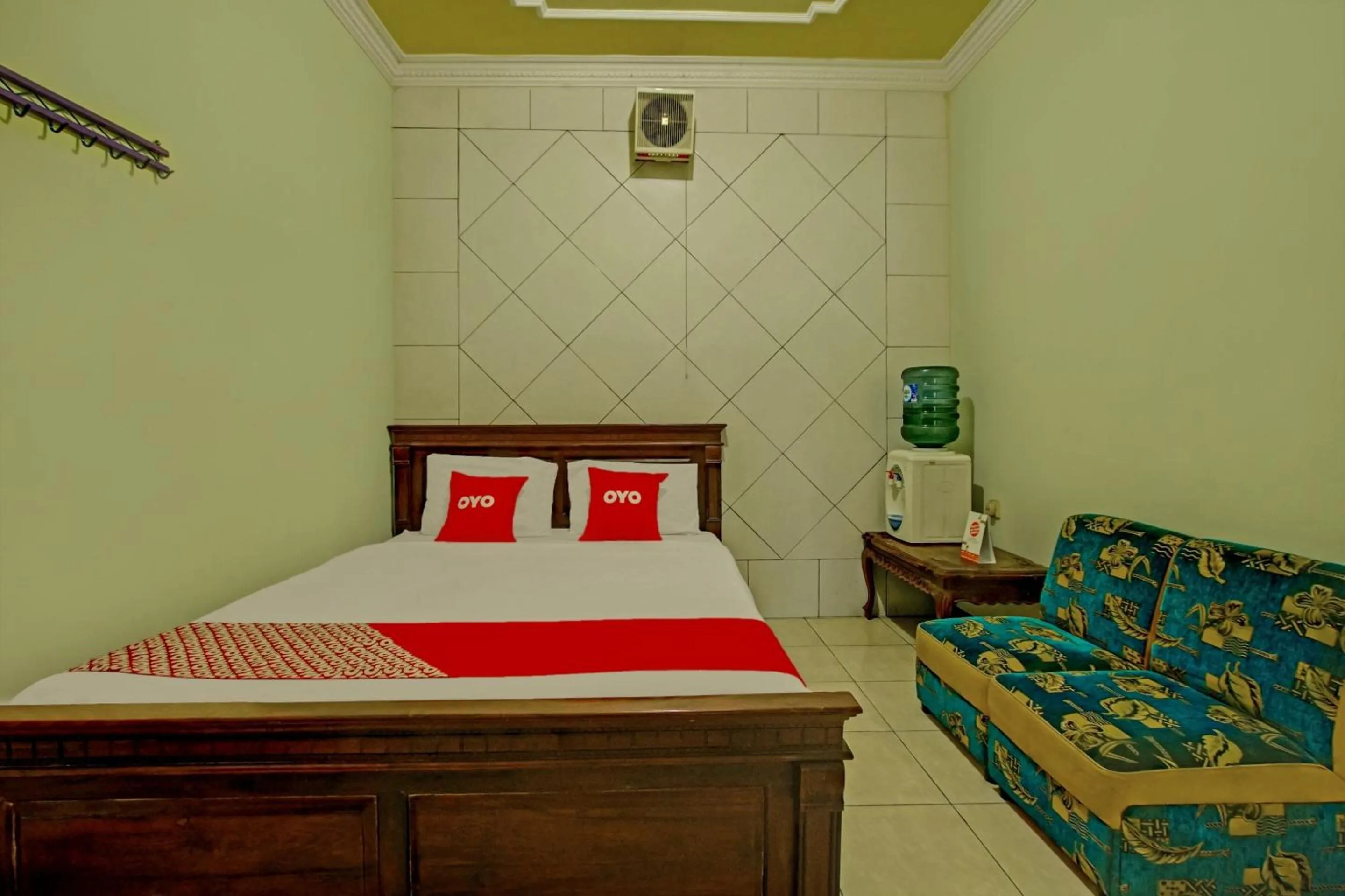 Bedroom, Bed in Hotel O Villa Papada