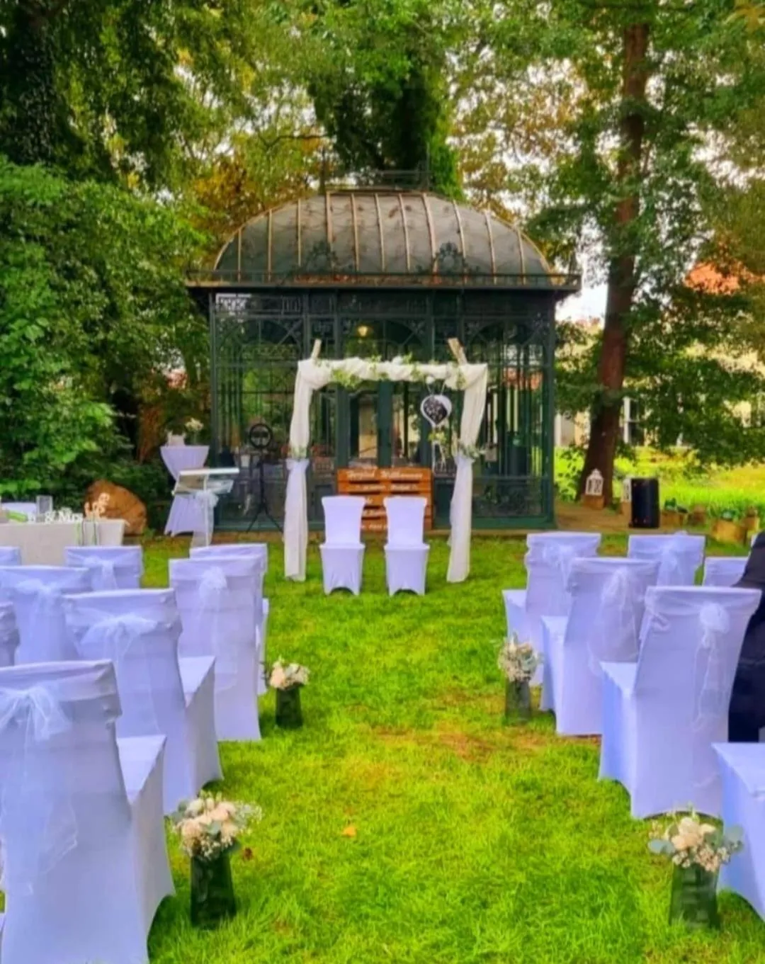 Property building in Parkschlößchen Hotel