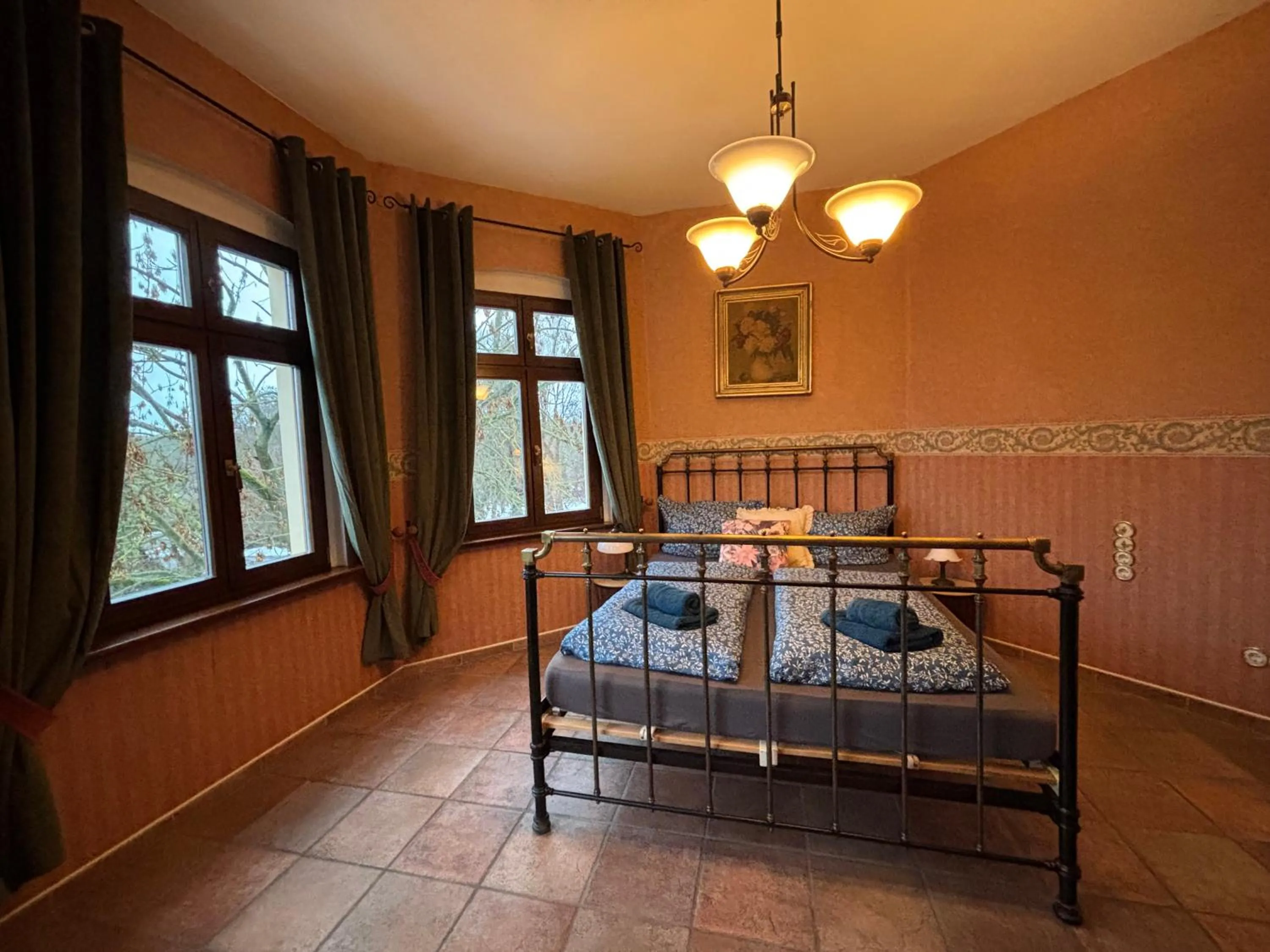 Bed in Parkschlößchen Hotel