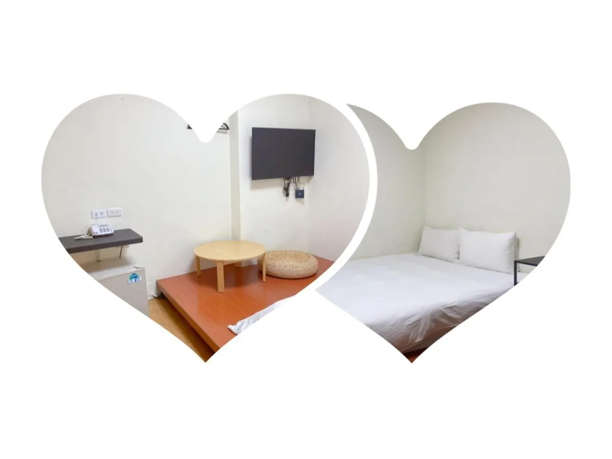 Bed in SharonInn閒雲小居會館