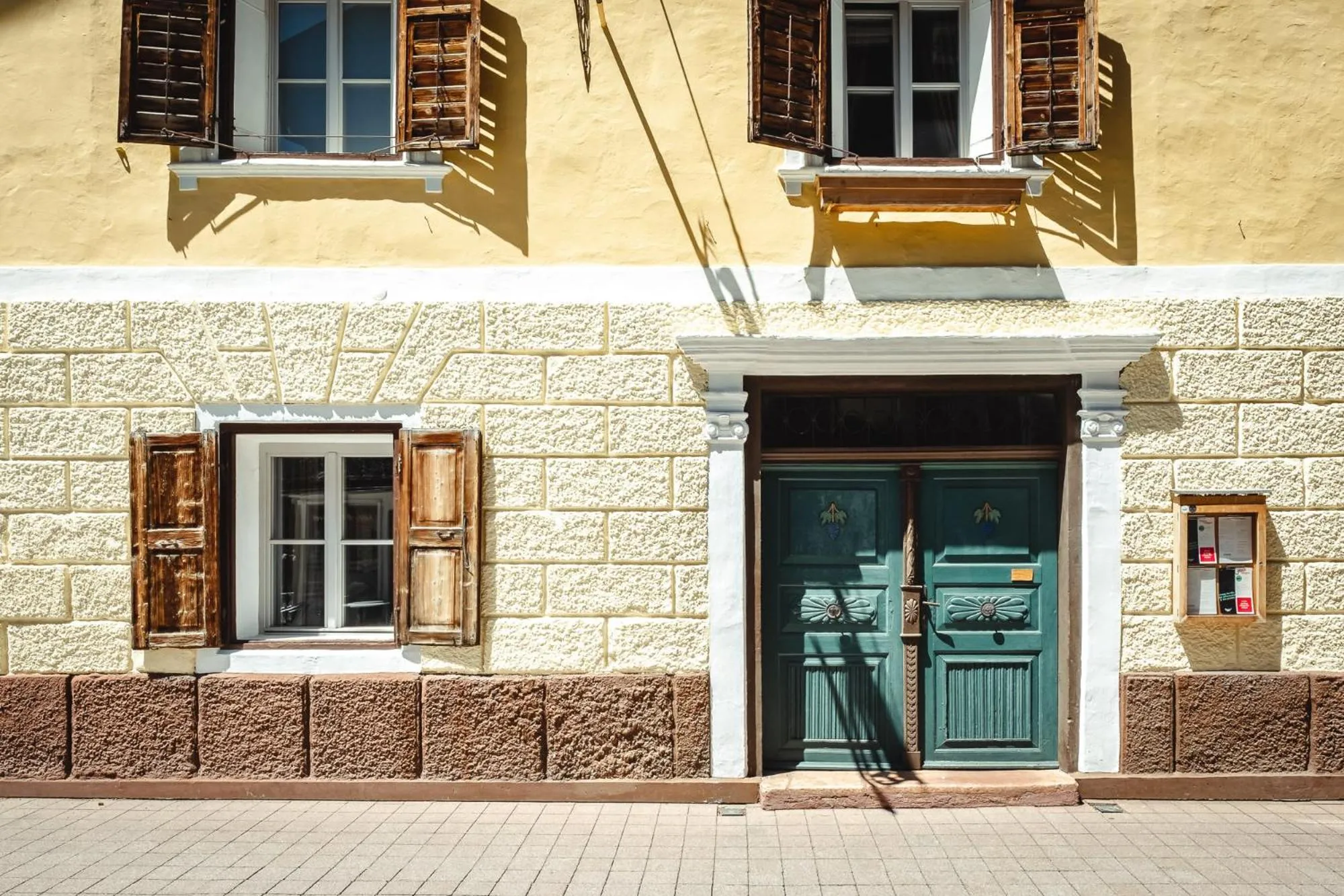 Facade/entrance in Der Steinerwirt - hangout & hotel