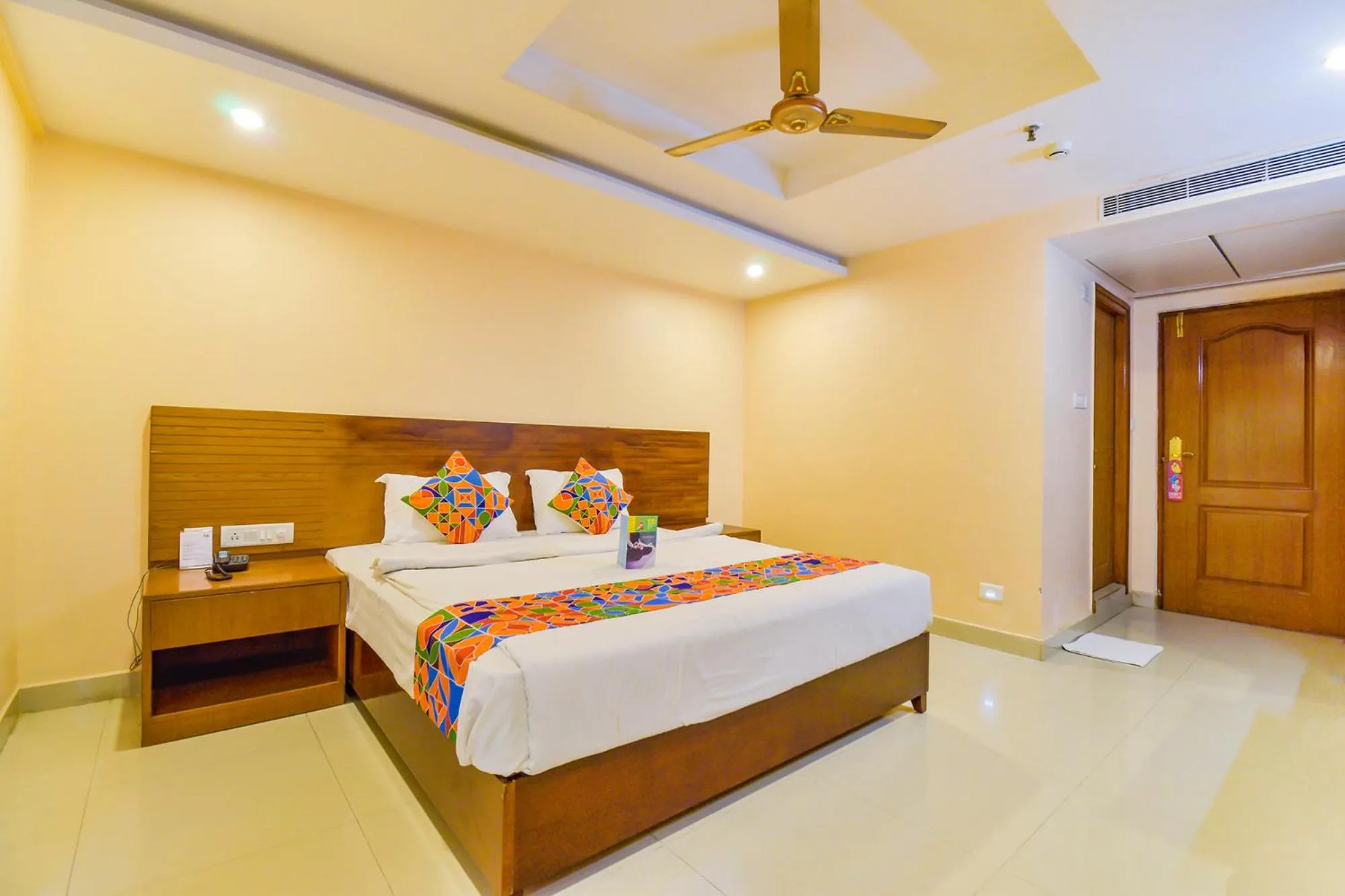 Bedroom, Bed in Via Deccan Heritage