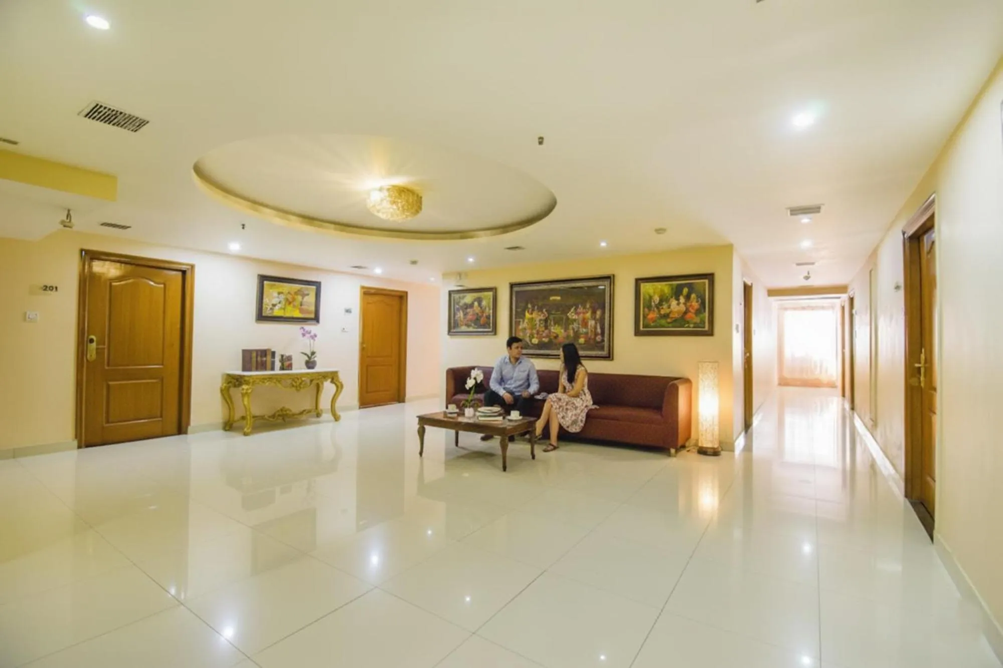 Seating area in Via Deccan Heritage