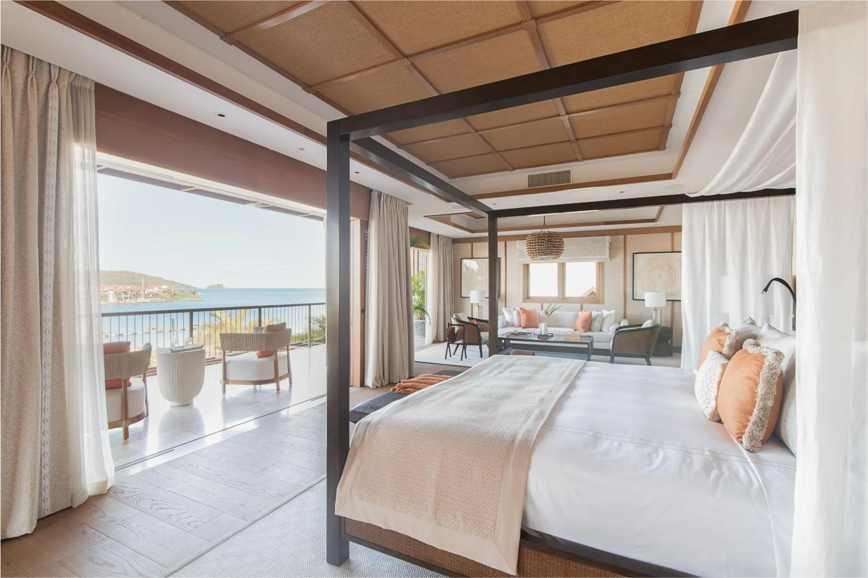 Bed in L'Escale Resort Marina & Spa - Small Luxury Hotels of the World