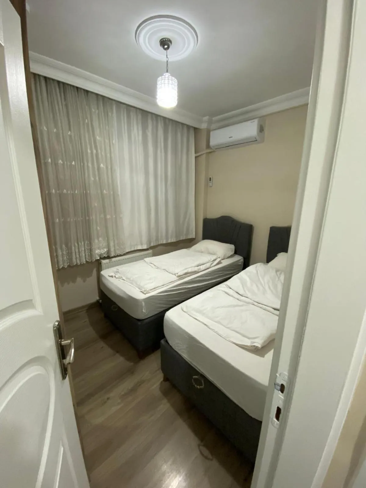 Bed in Hakan’s apartment