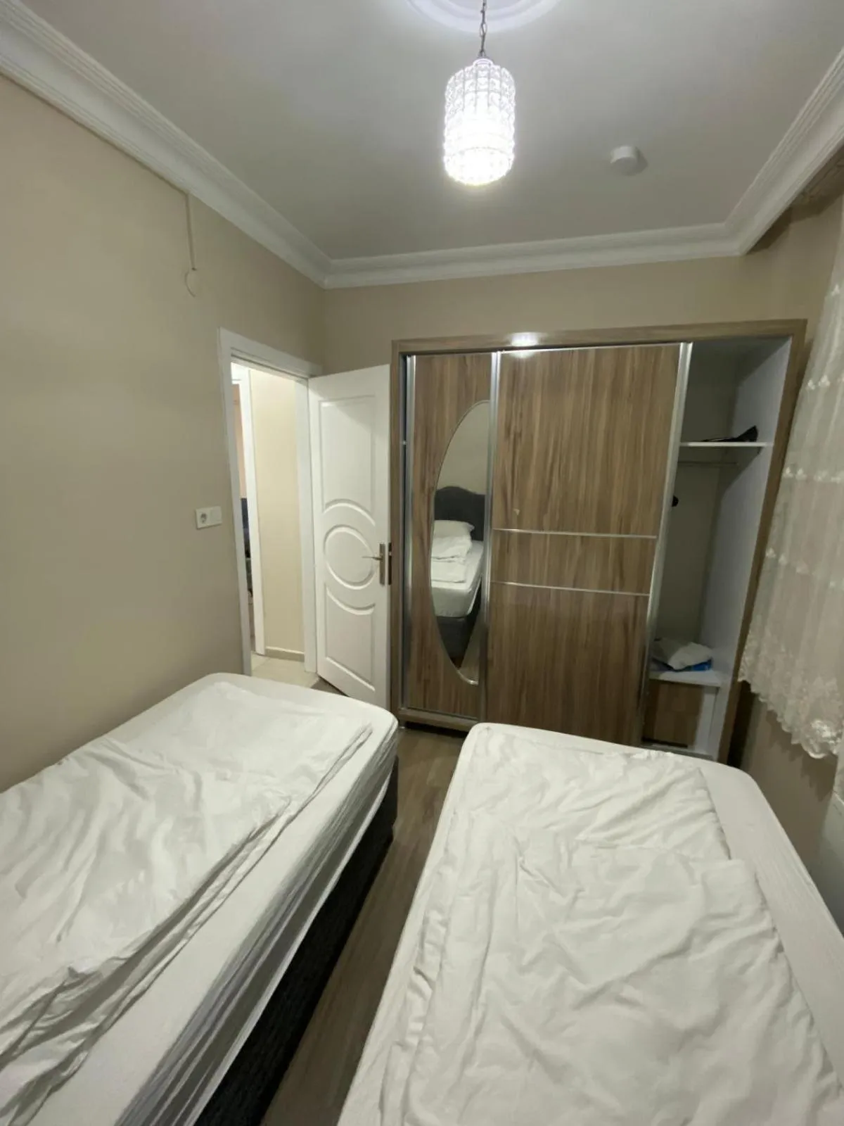 Bed in Hakan’s apartment