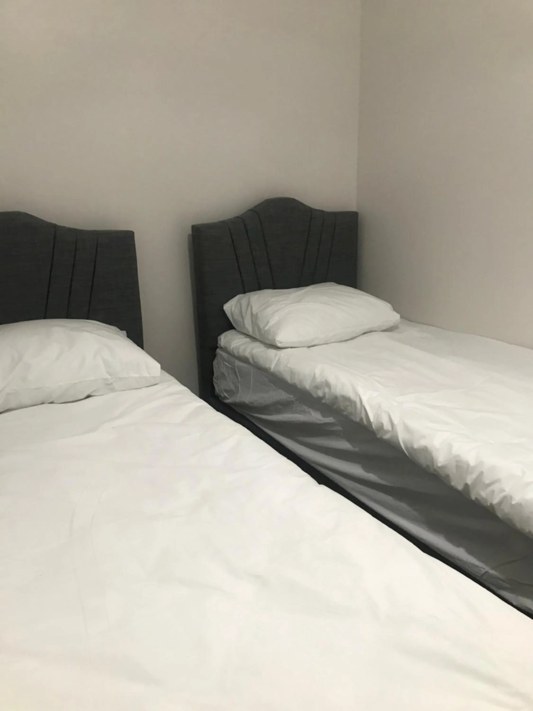 Bed in Hakan’s apartment