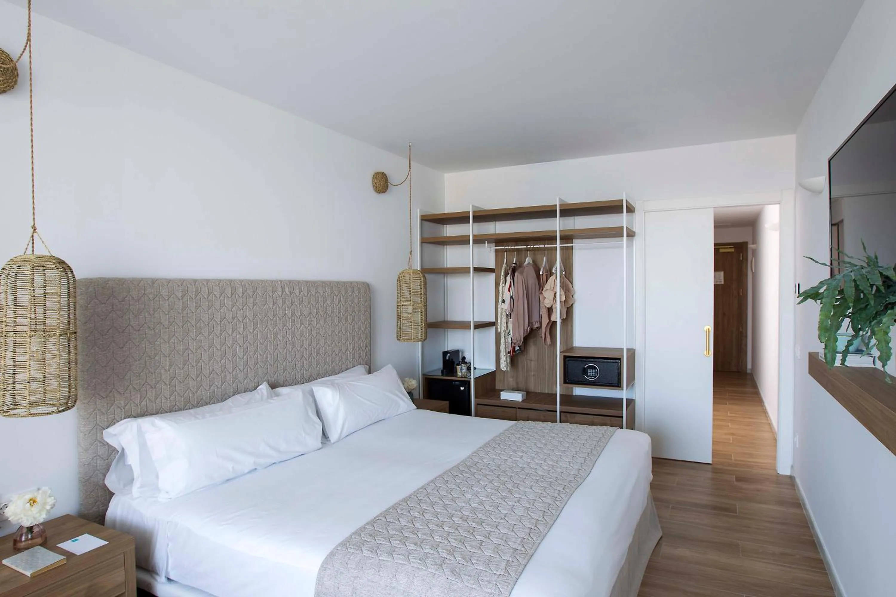 Bed in May Altafulla Beach Boutique Hotel