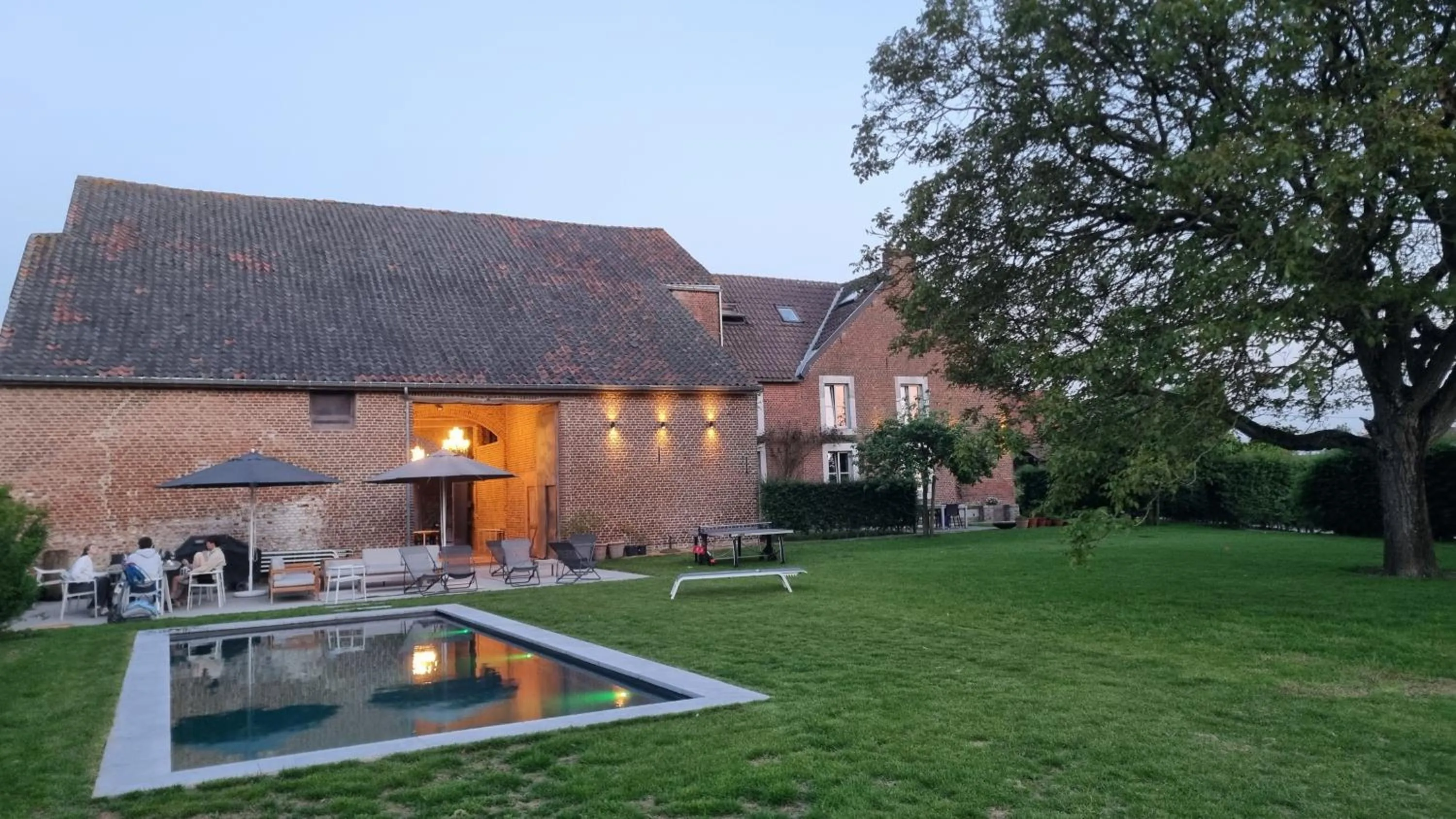 Pool view in B&B Haspenhoeve