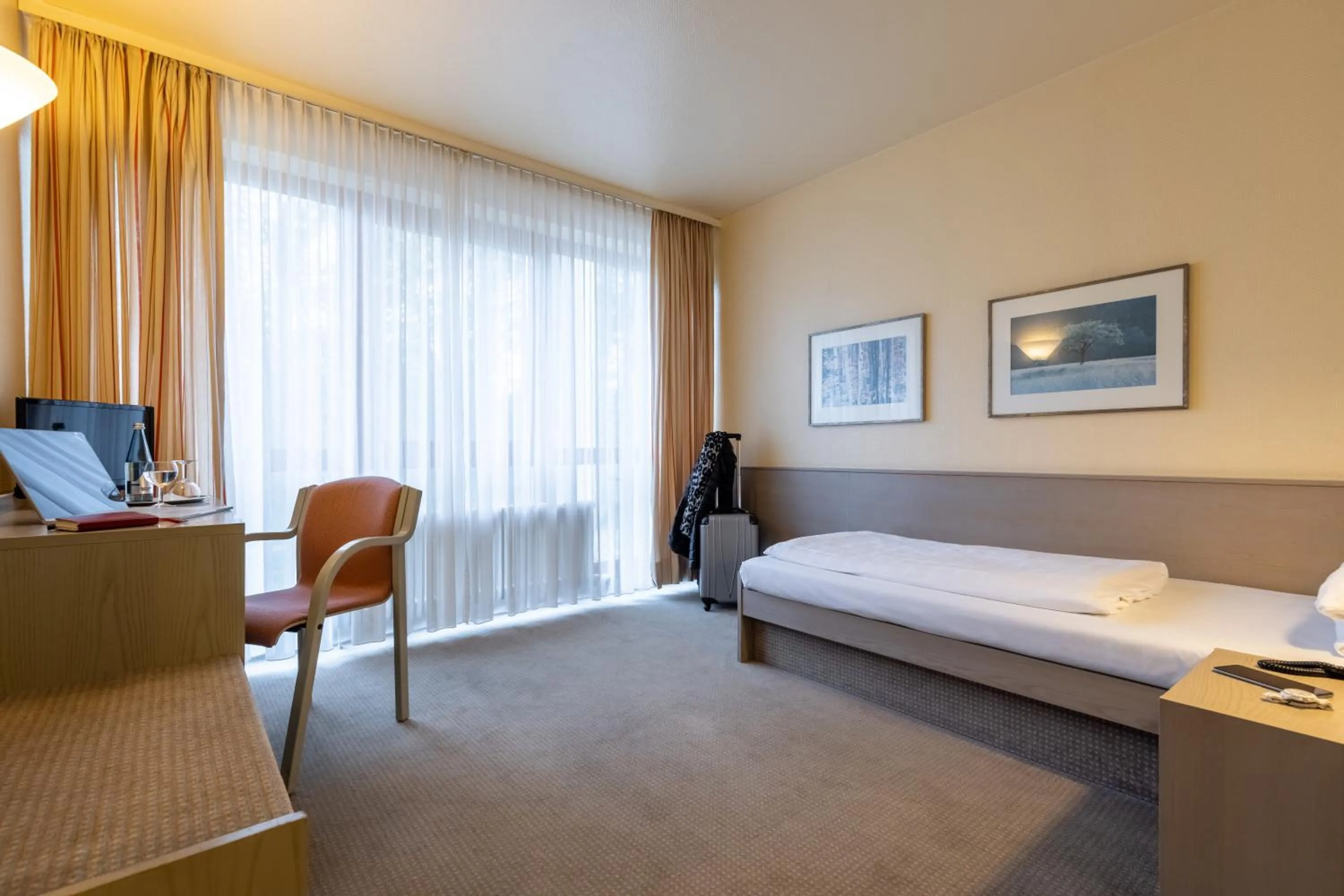 Photo of the whole room, Bed in Hotel Baden-Baden