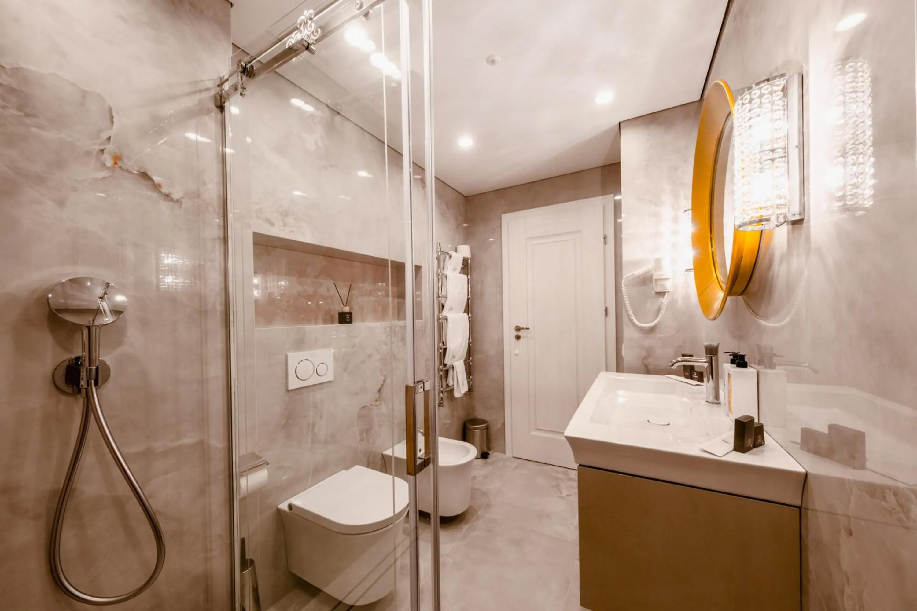 Shower in Gradiali Wellness and SPA