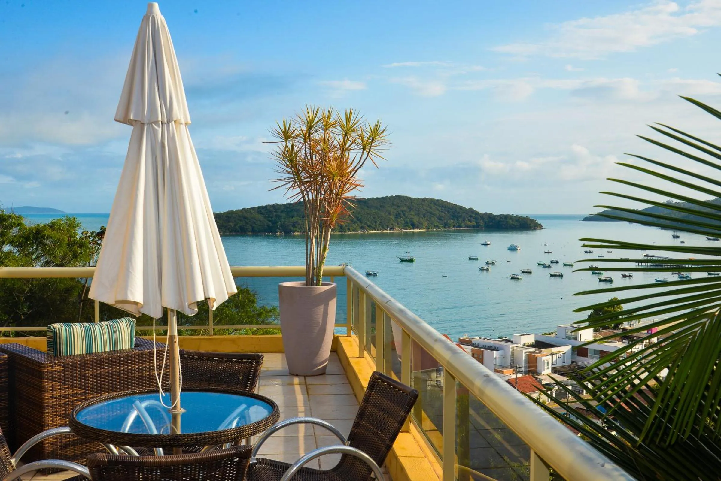 Day in Morro do Sol Hotel & Eventos