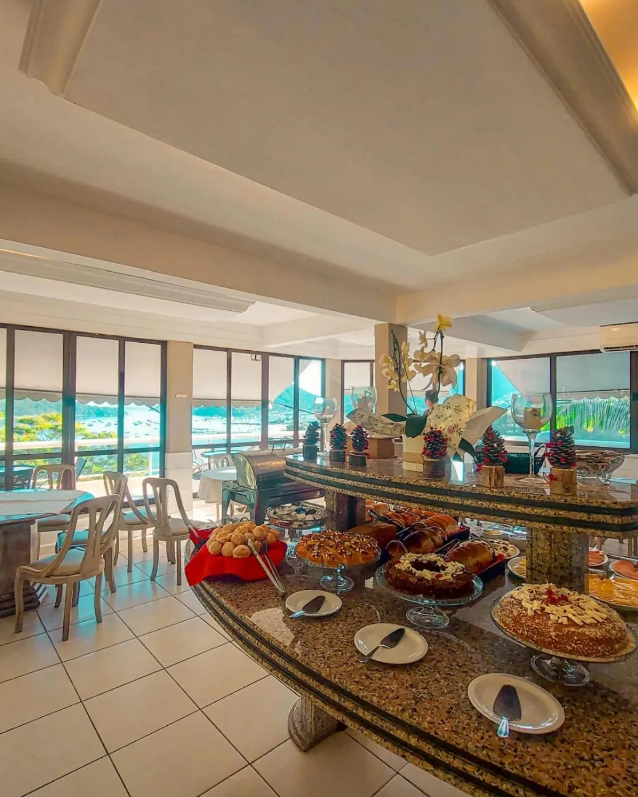 Breakfast in Morro do Sol Hotel & Eventos