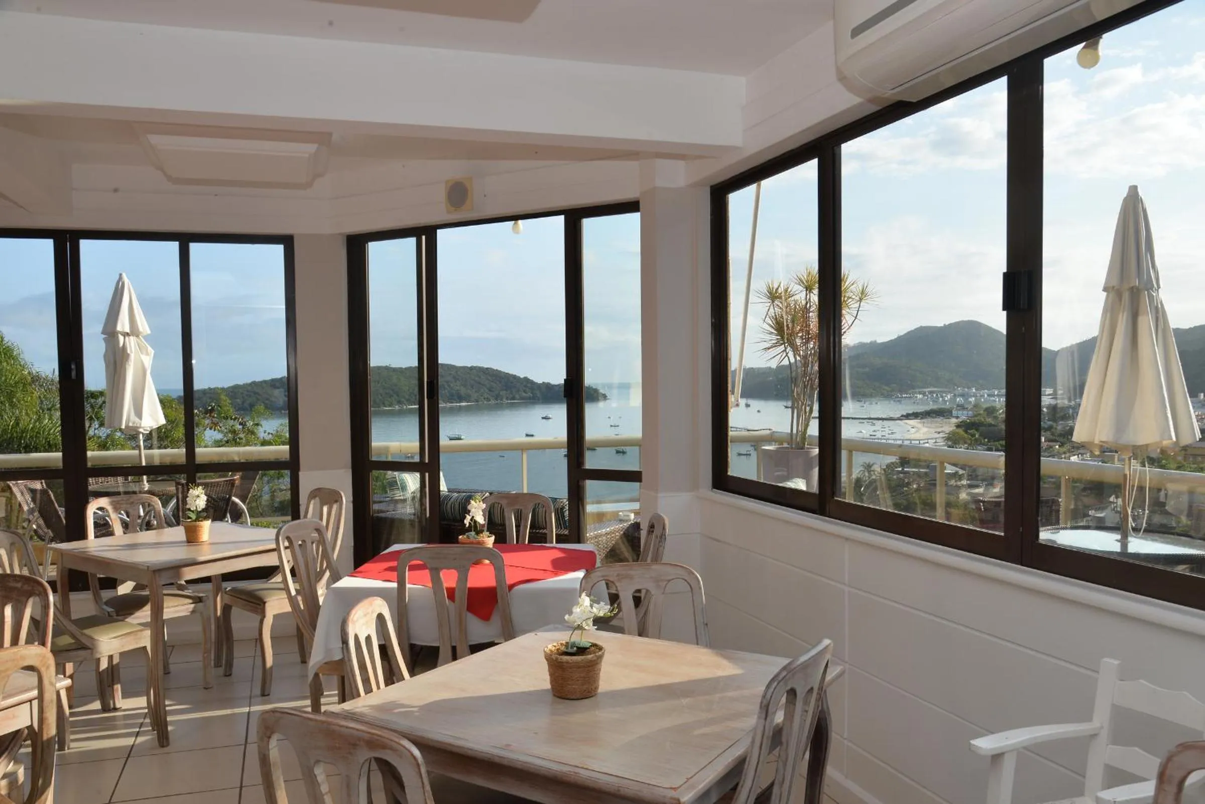 Day in Morro do Sol Hotel & Eventos