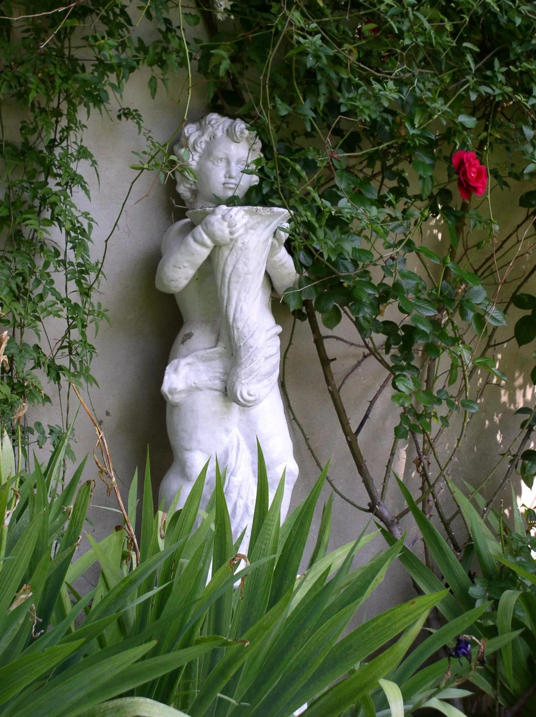 Garden in La Maison de Sophie