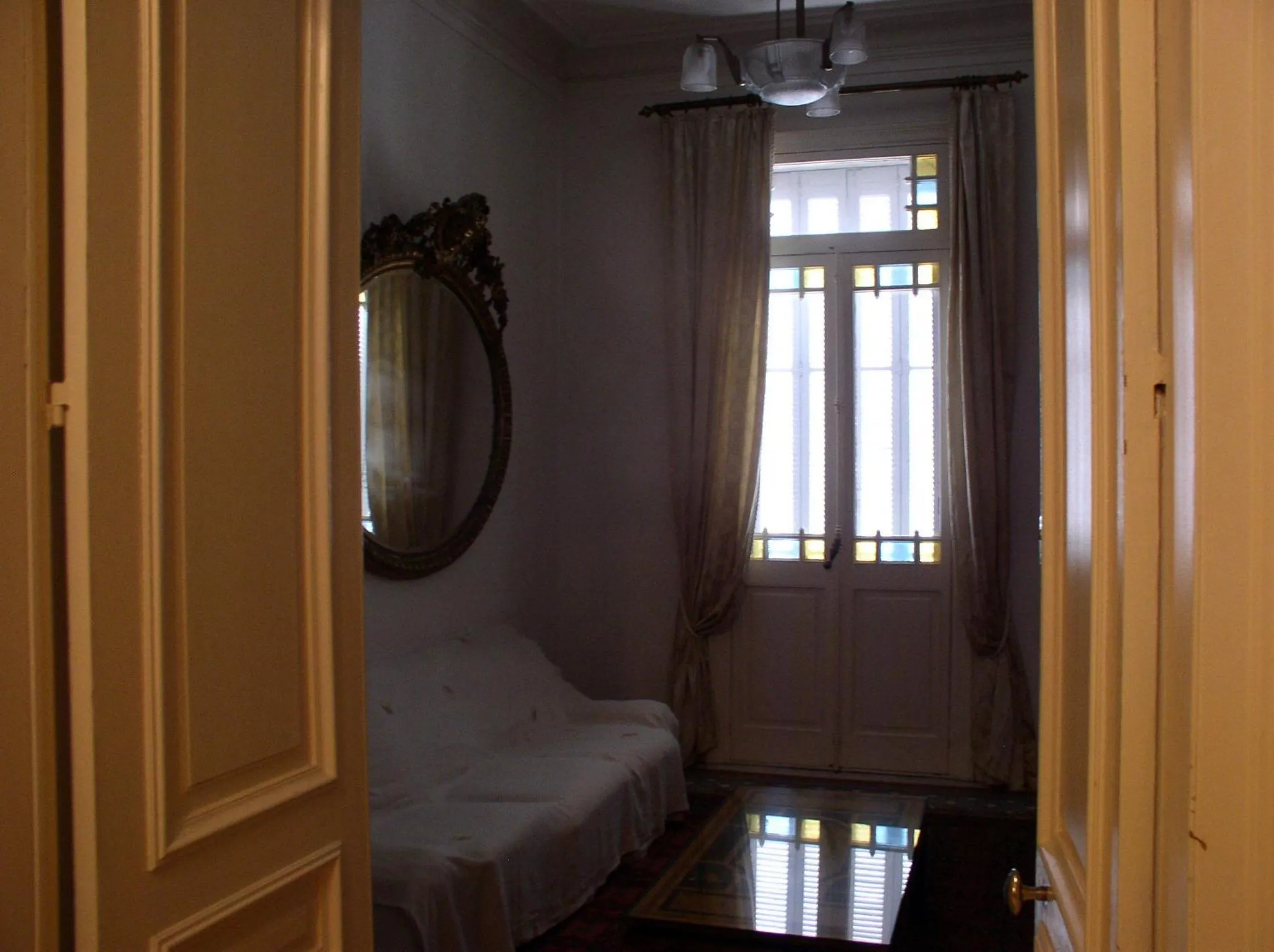 Bedroom in La Maison de Sophie