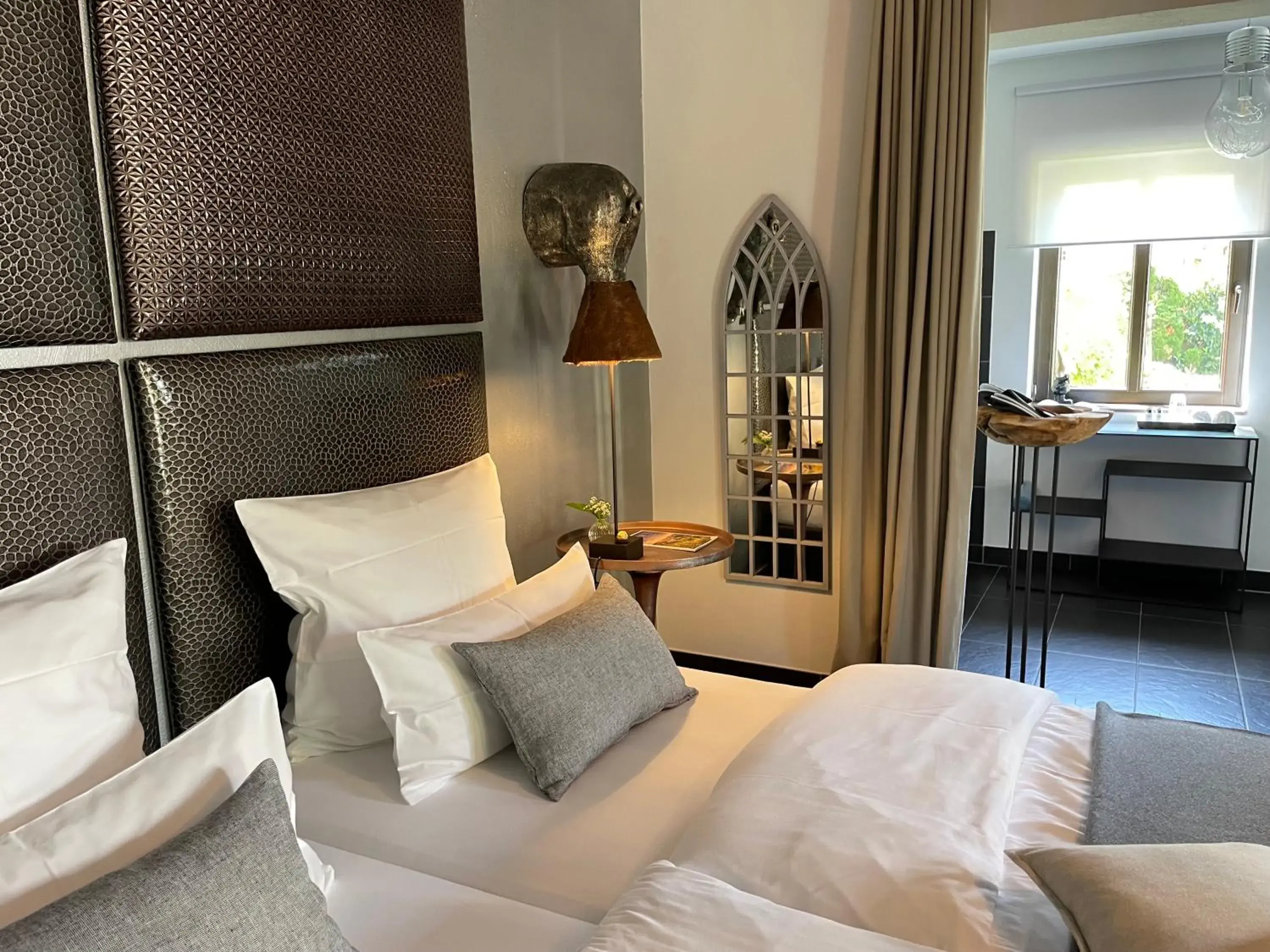 Deluxe Double Room with Bath in Jugendstil-Hof Deluxe Double Room with Bath in Jugendstil-Hof