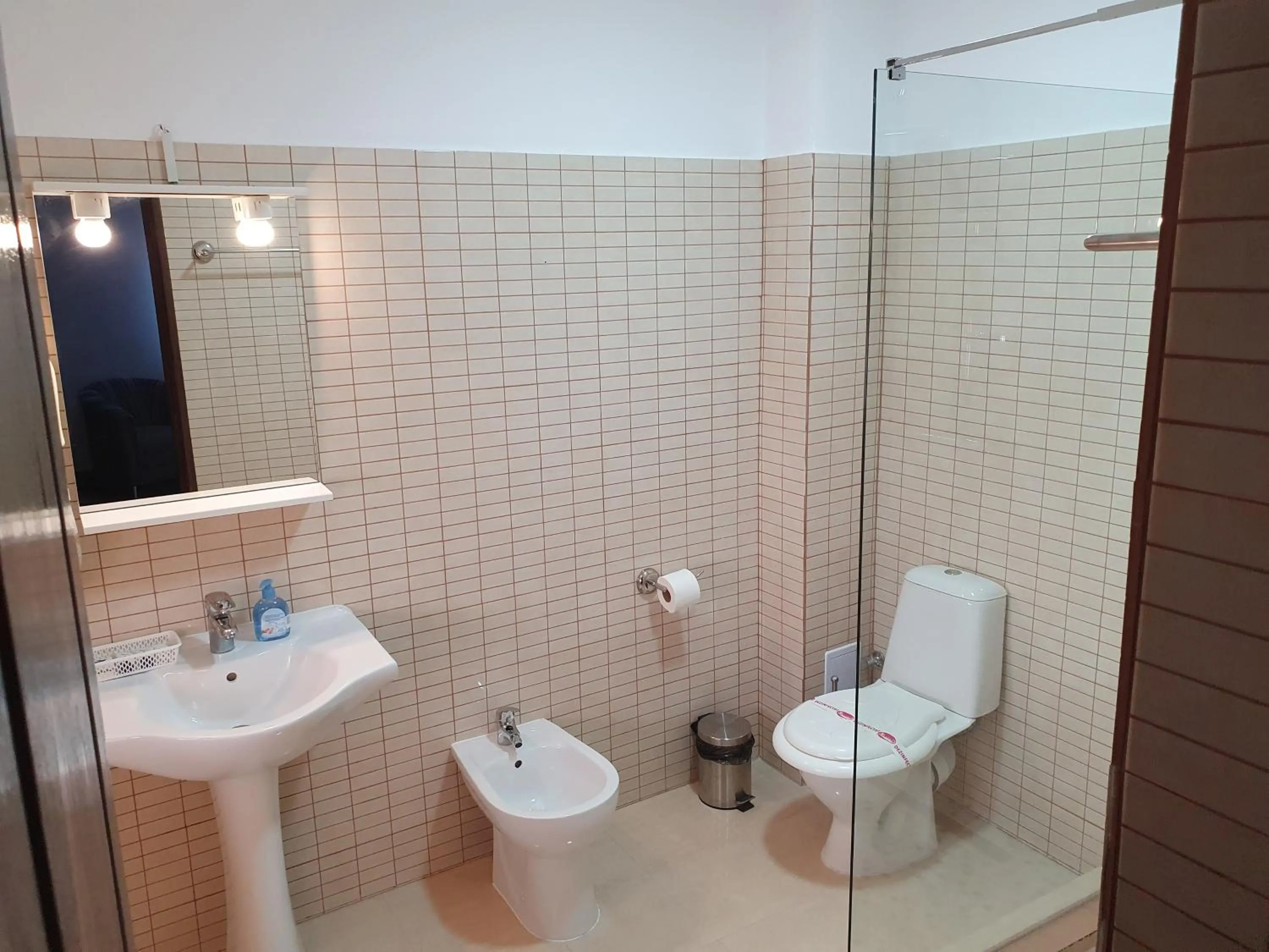 Bathroom in Motel Davios