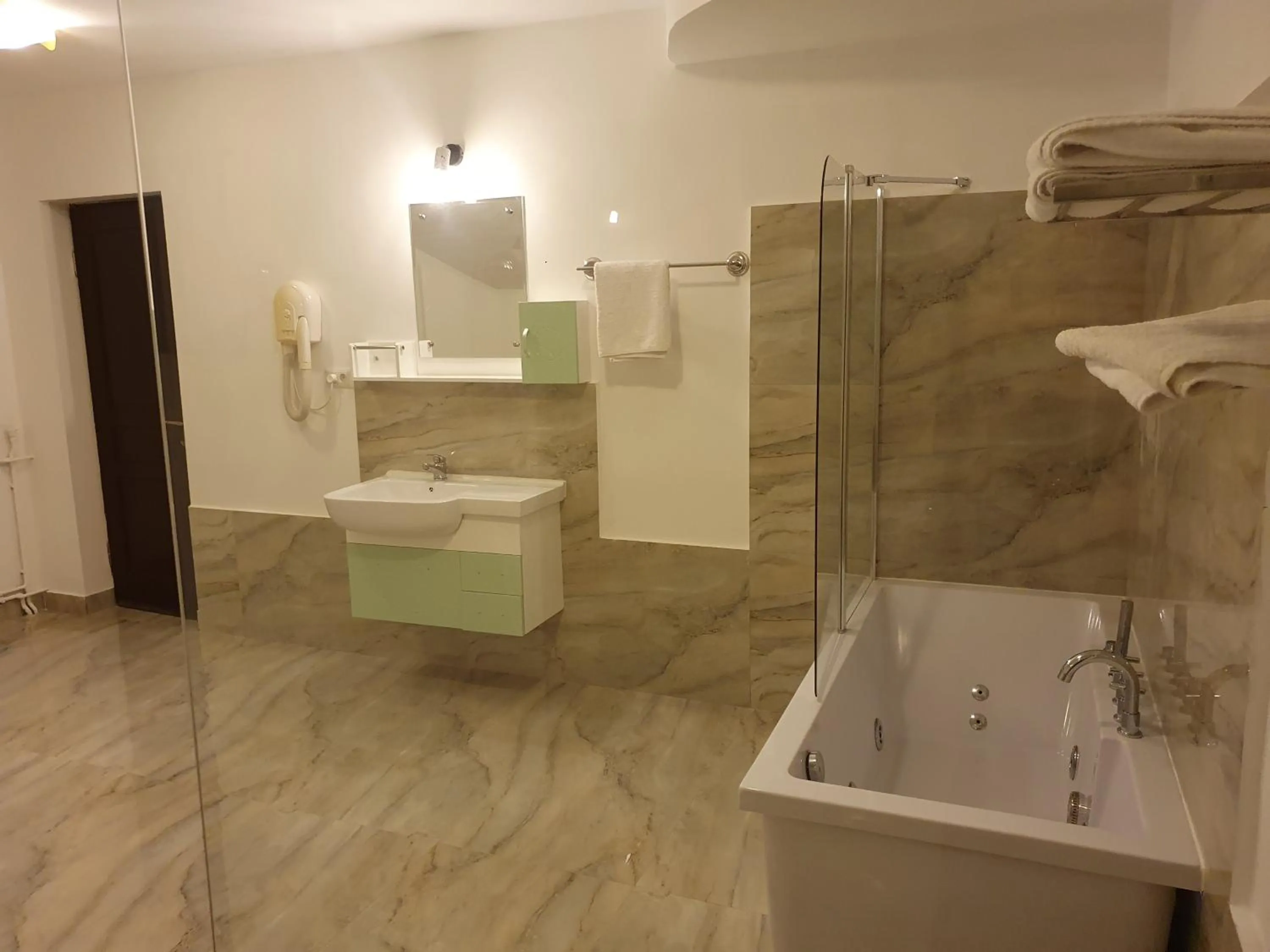 Bathroom in Motel Davios