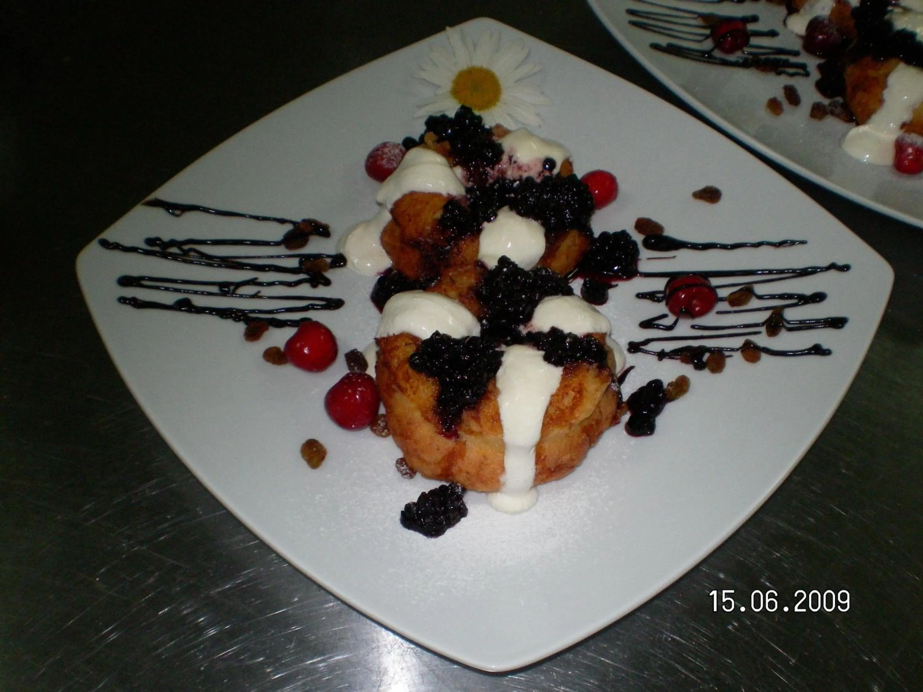 Food and drinks in Motel Davios