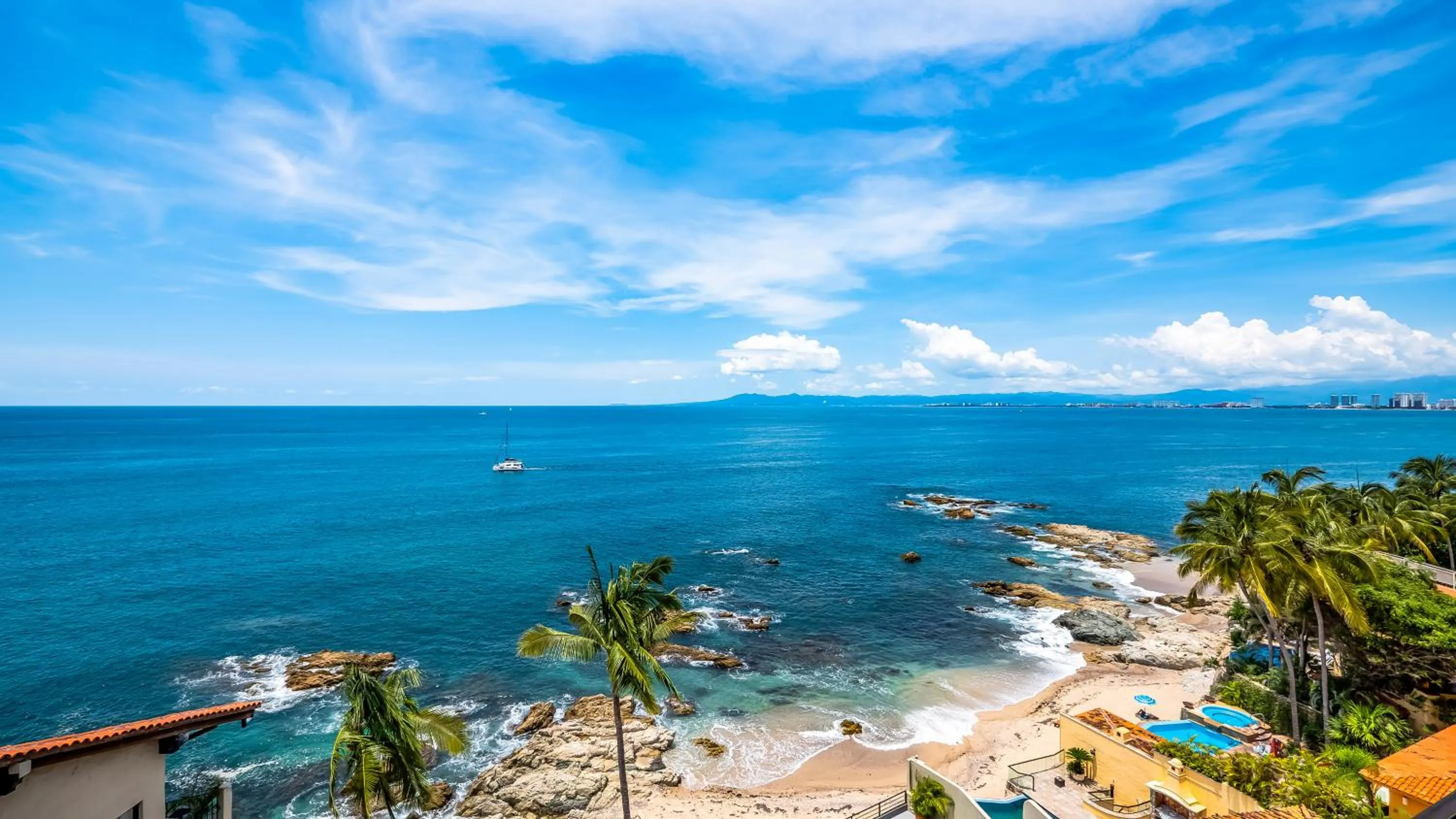 Beach in Quinta Maria Cortez Beach Hotel
