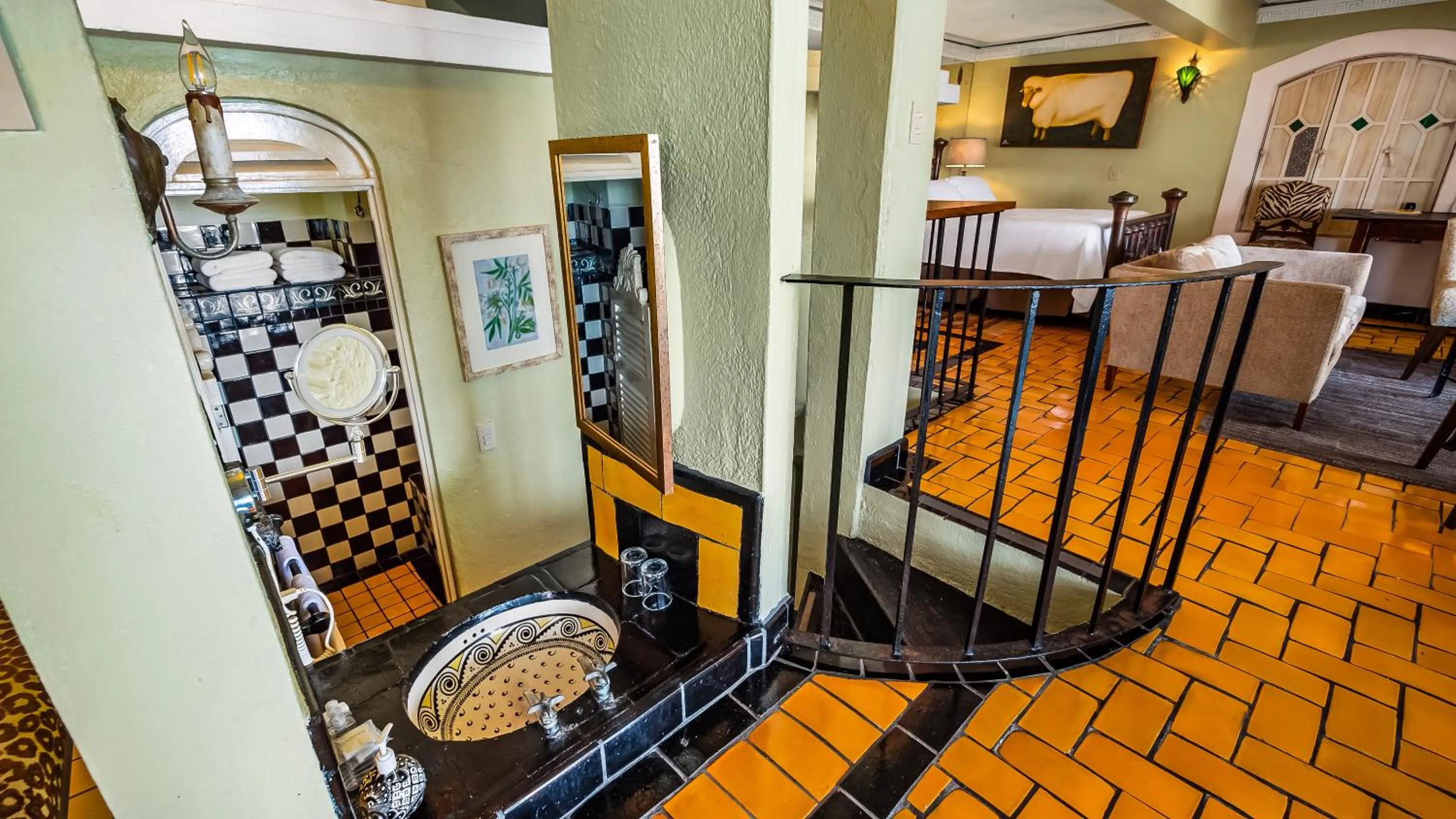 Bathroom in Quinta Maria Cortez Beach Hotel
