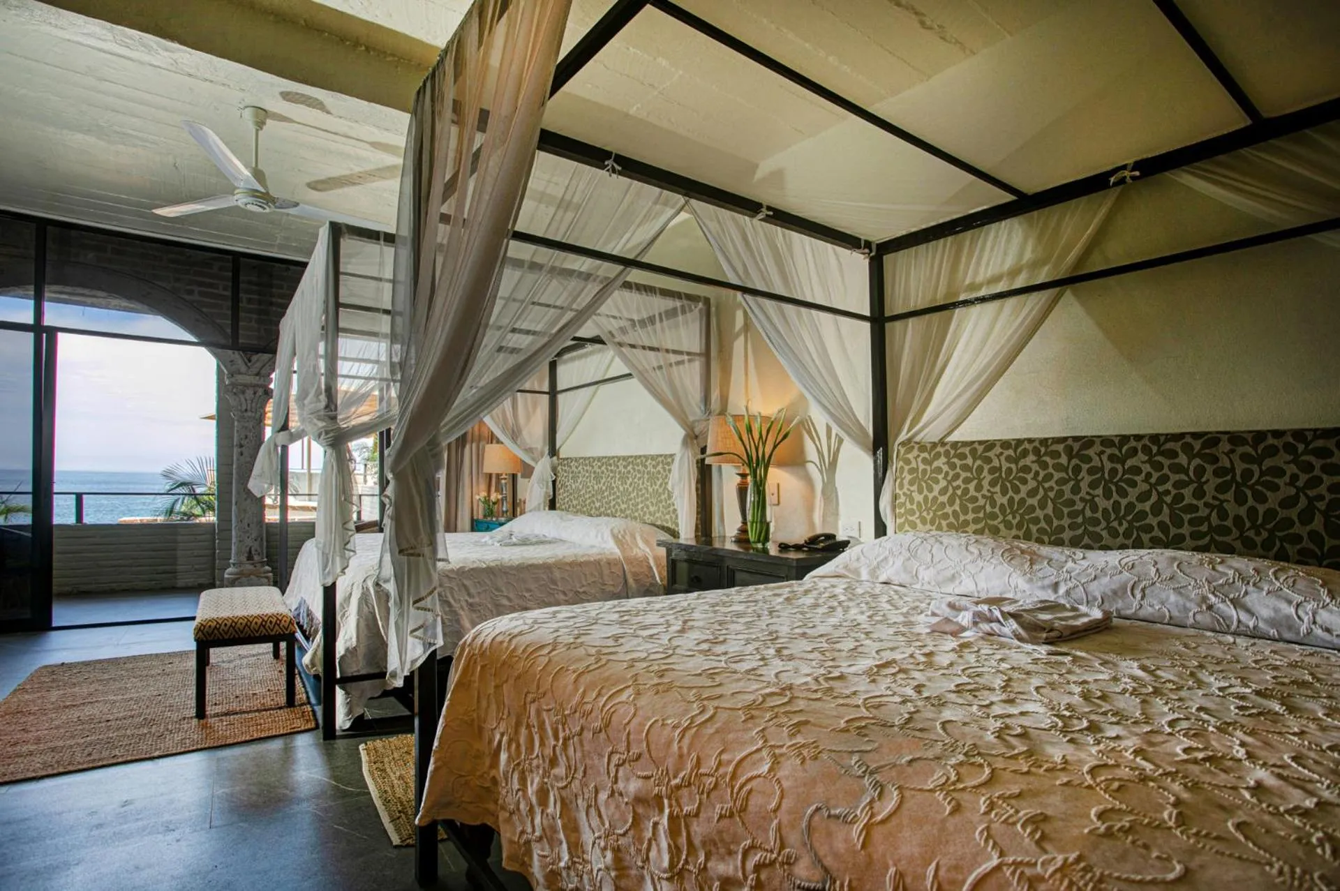 Bedroom, Bed in Quinta Maria Cortez Beach Hotel