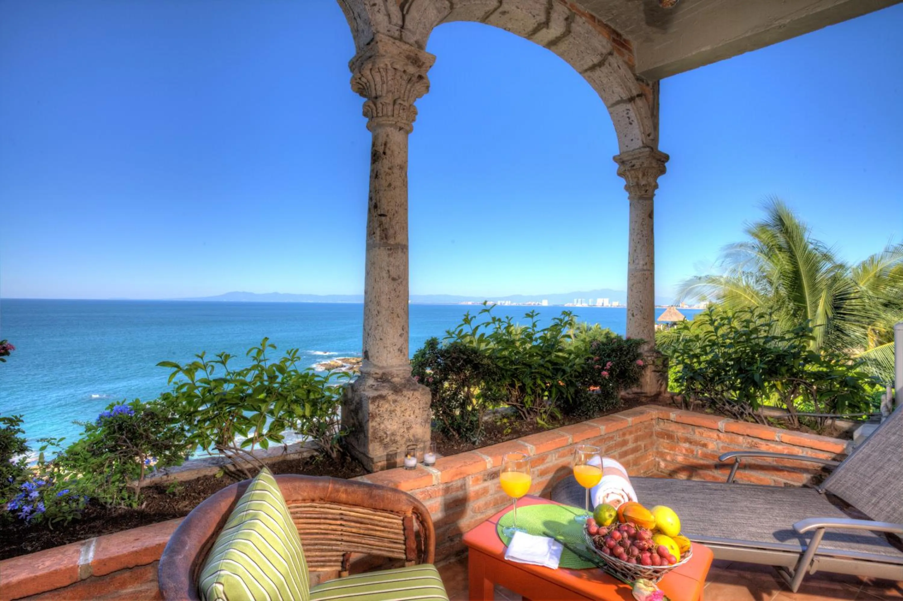 Balcony/Terrace in Quinta Maria Cortez Beach Hotel