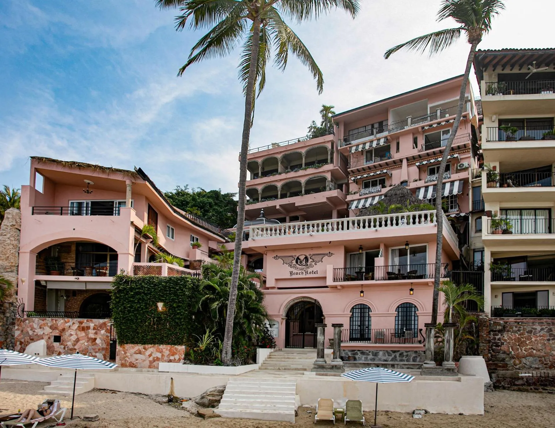 Property building in Quinta Maria Cortez Beach Hotel
