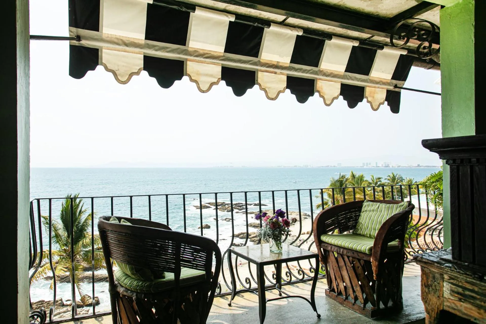 Balcony/Terrace in Quinta Maria Cortez Beach Hotel