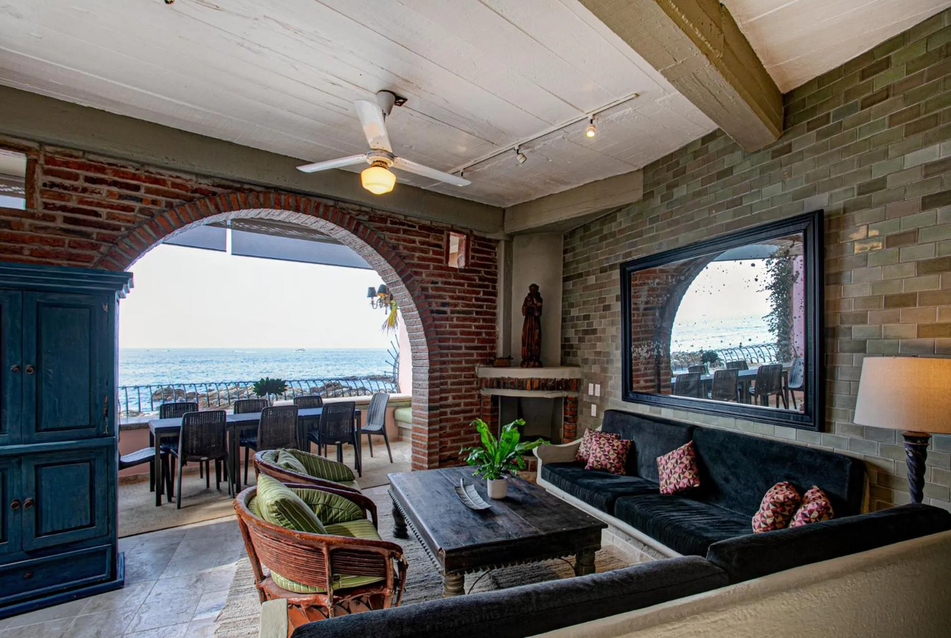 Living room in Quinta Maria Cortez Beach Hotel
